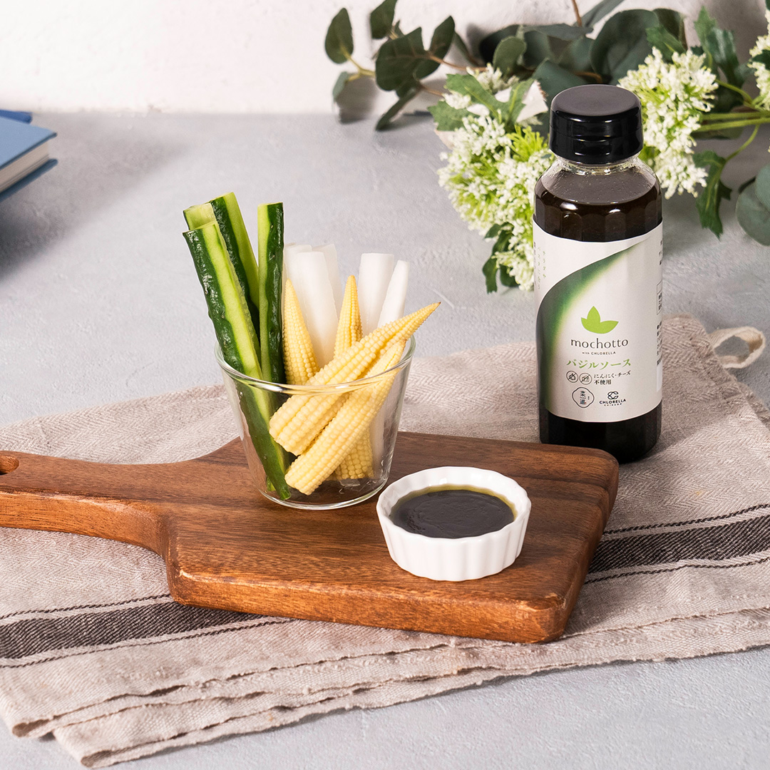 mochotto with CHLORELLA バジルソース