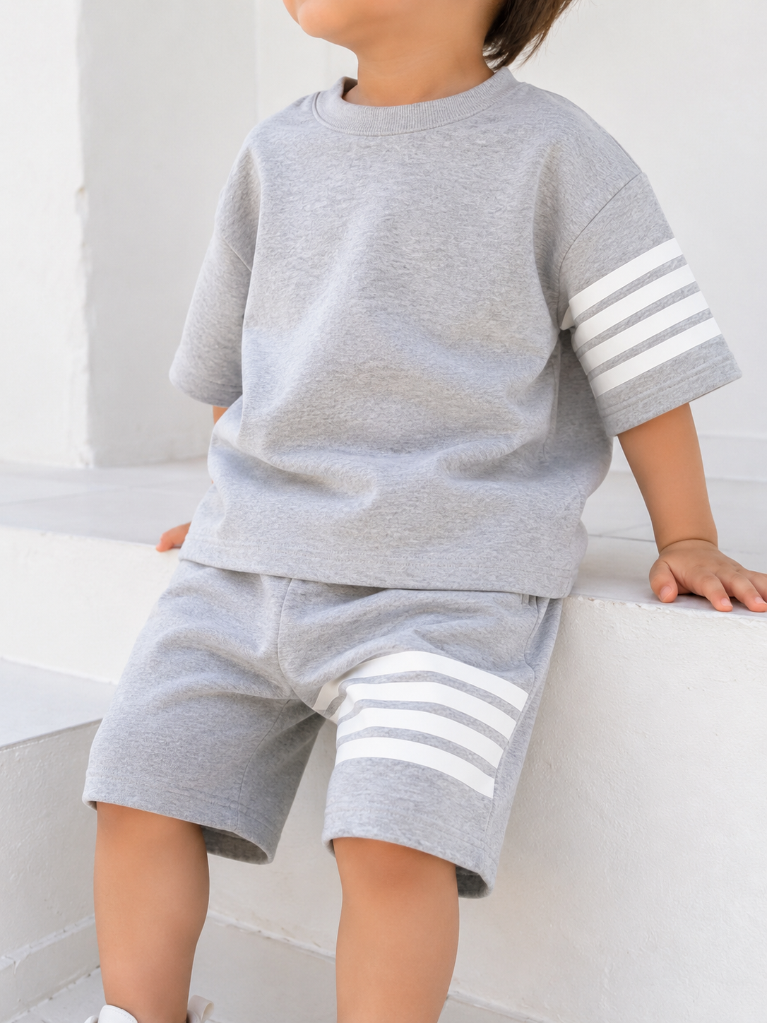 ラインスリーブカジュアルセットアップ 2色展開(A00012) Size: 110Size Beige