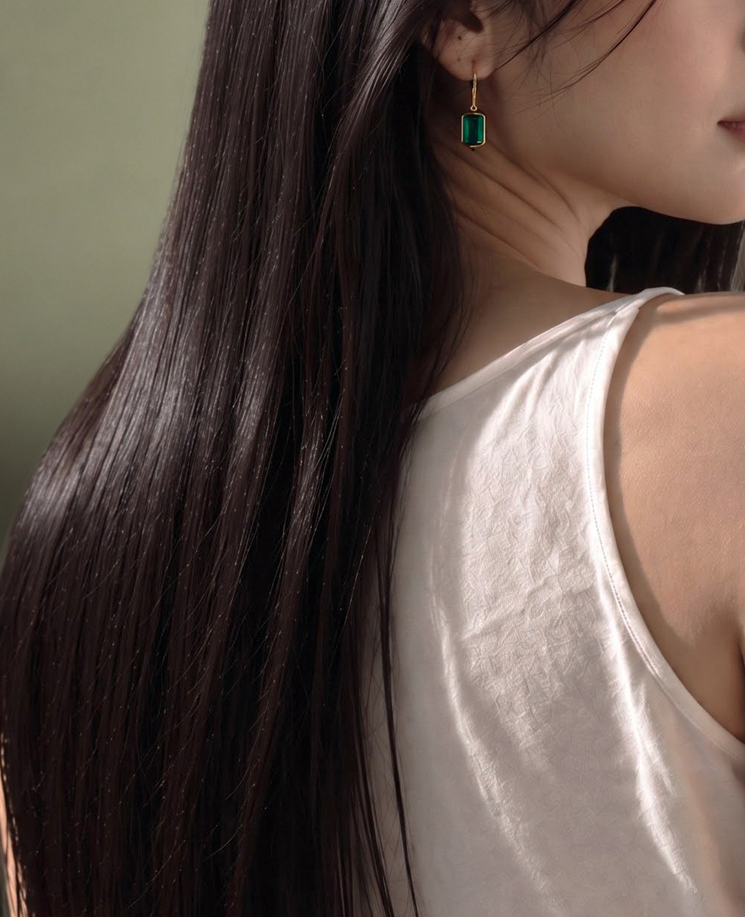 女性２
