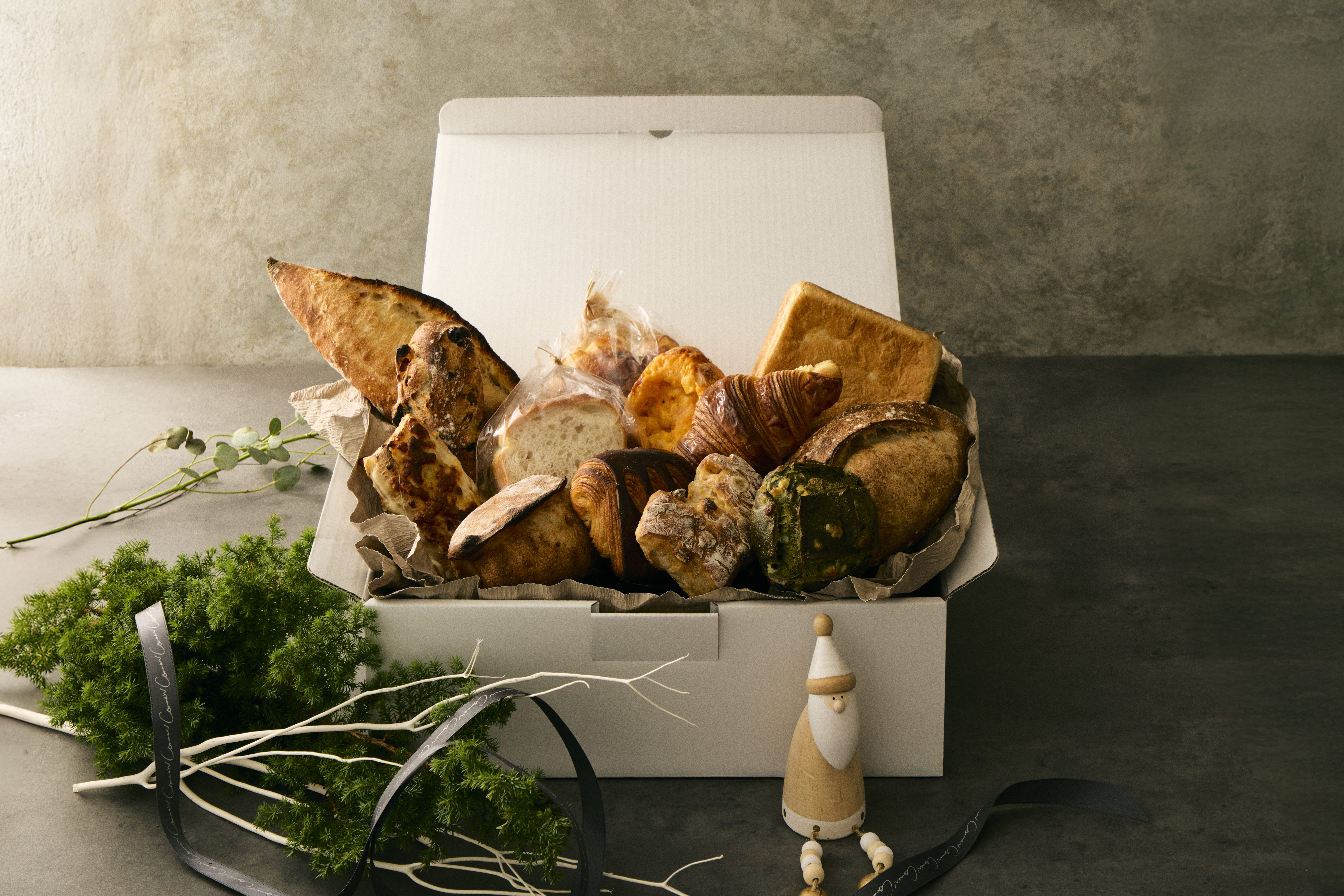 【Comme'N TOKYO】 パンギフト｜冬の贈り物