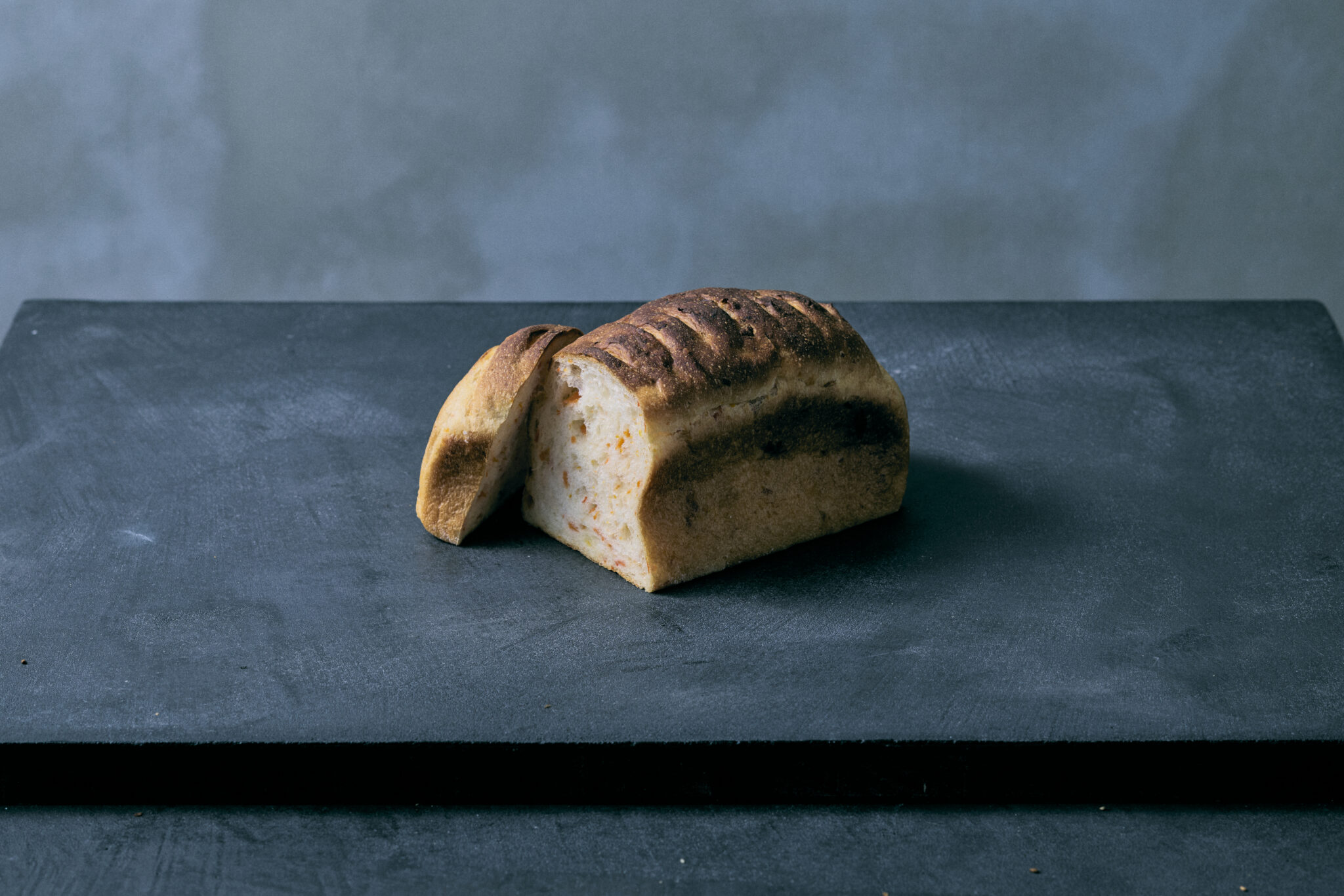 【Comme'N TOKYO】 パンギフト｜別れと芽吹きのあいだに