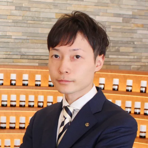 株式会社桃谷順天館 パフュームレジェンド