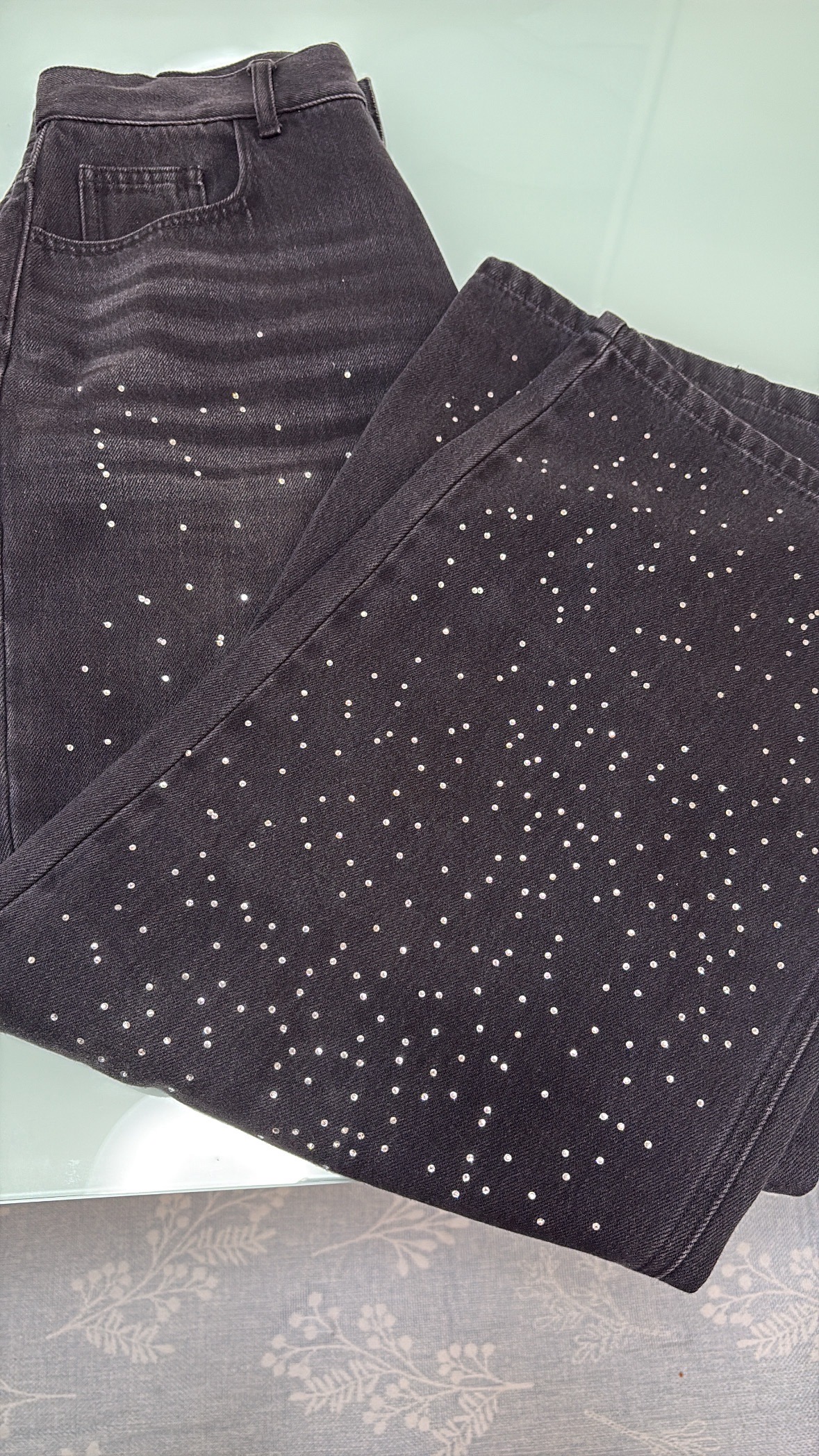 ラメ付きジーンズ