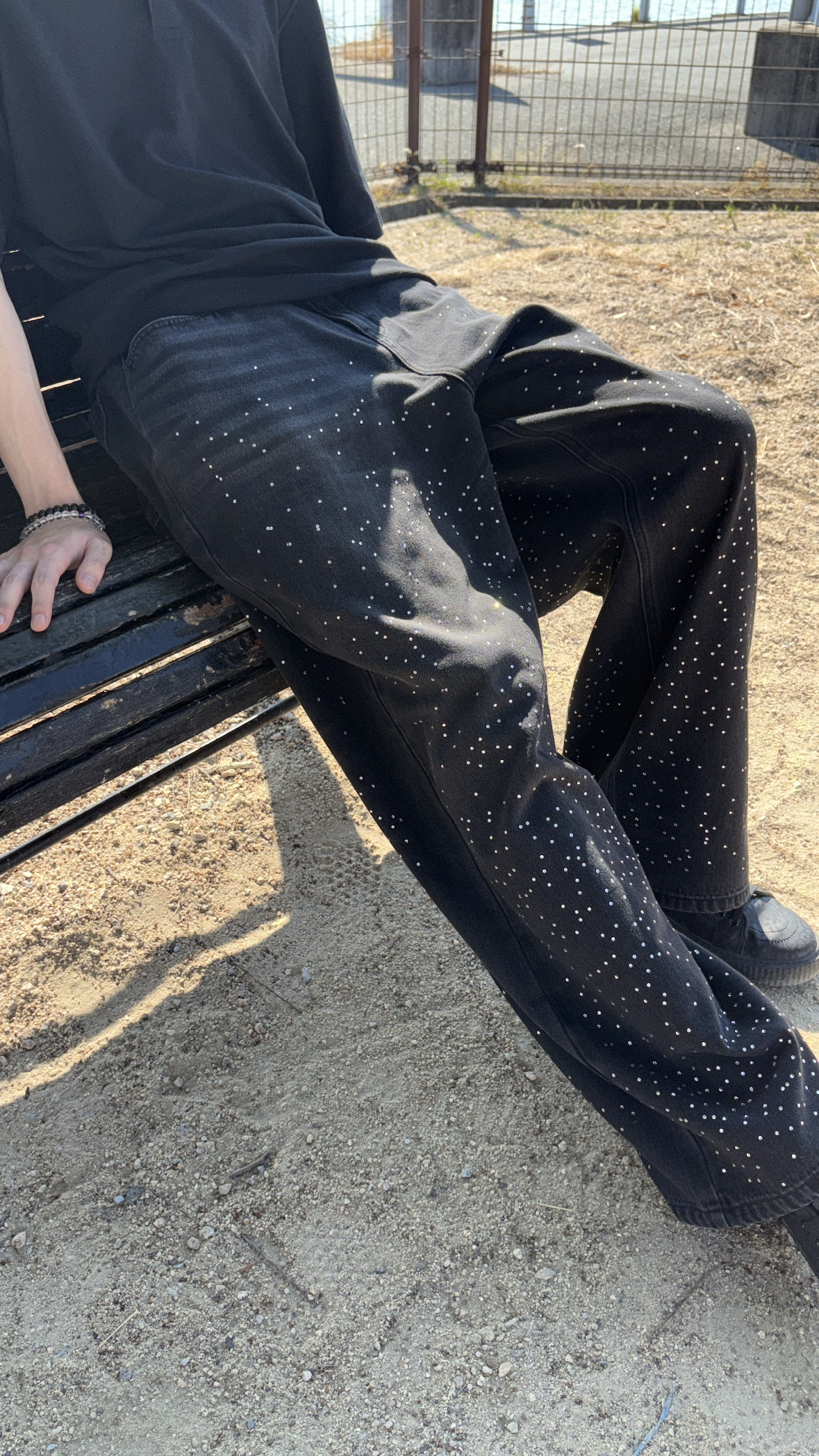 ラメ付きジーンズ