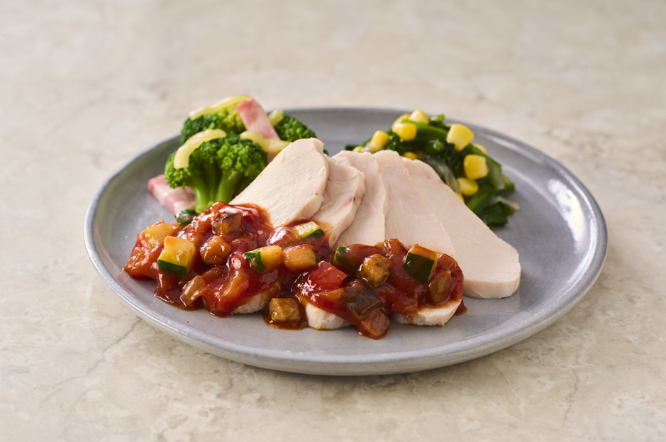 しっとり蒸し鶏と彩り野菜のラタトゥイユ