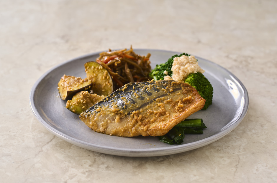 香り染み込むジューシー鯖の生姜焼き