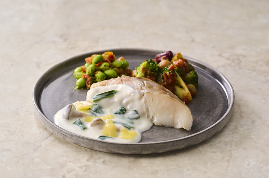 タラとほうれん草のとろけるクリームグラタン仕立て