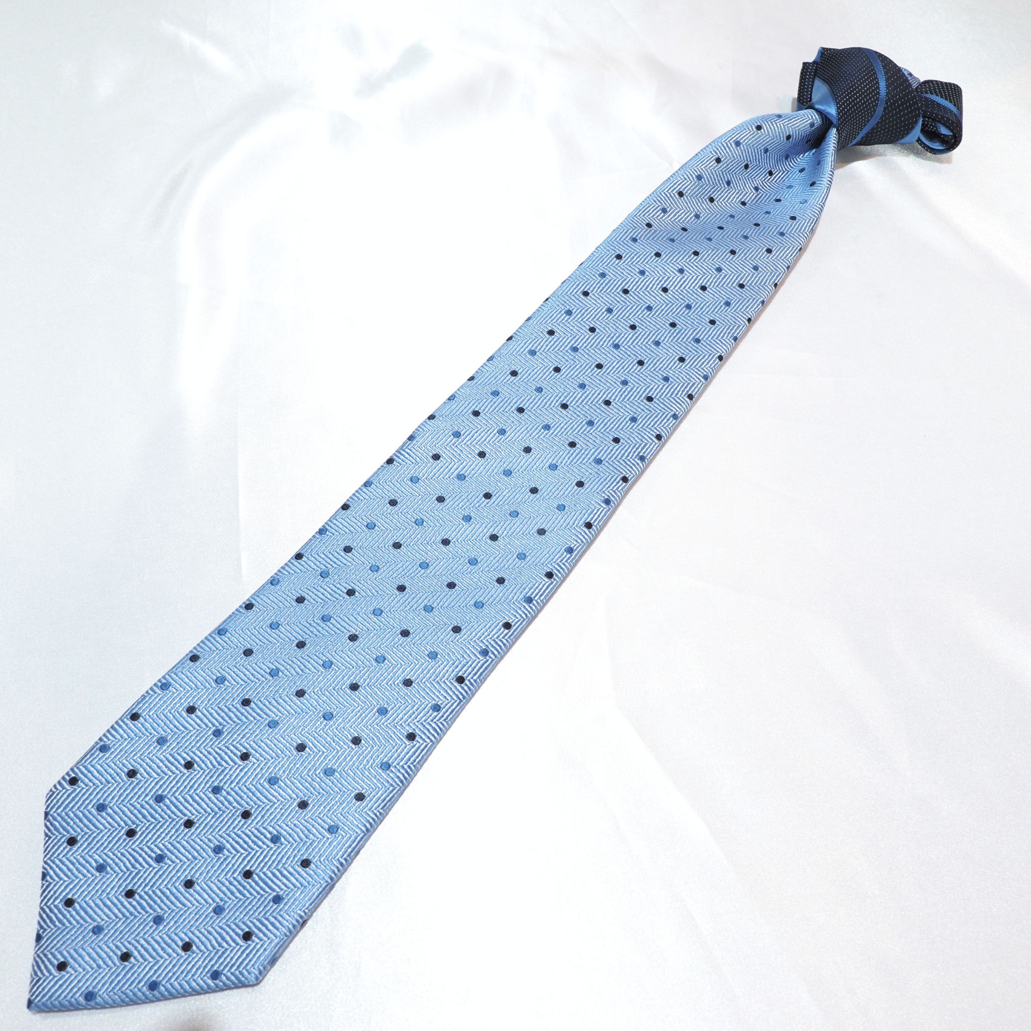 クレリックタイ