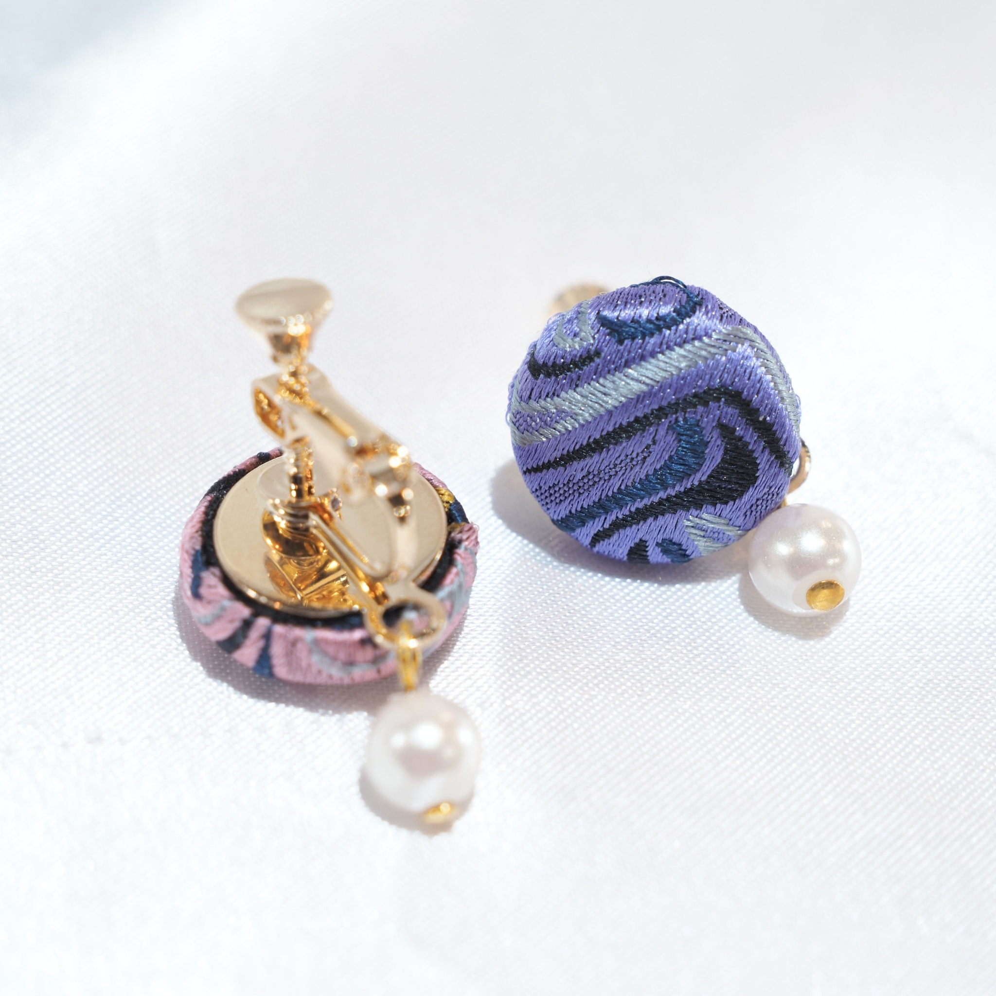 VANNERS SILK イヤリング⑬