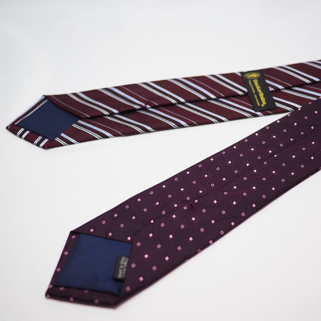 ツインフェースタイ