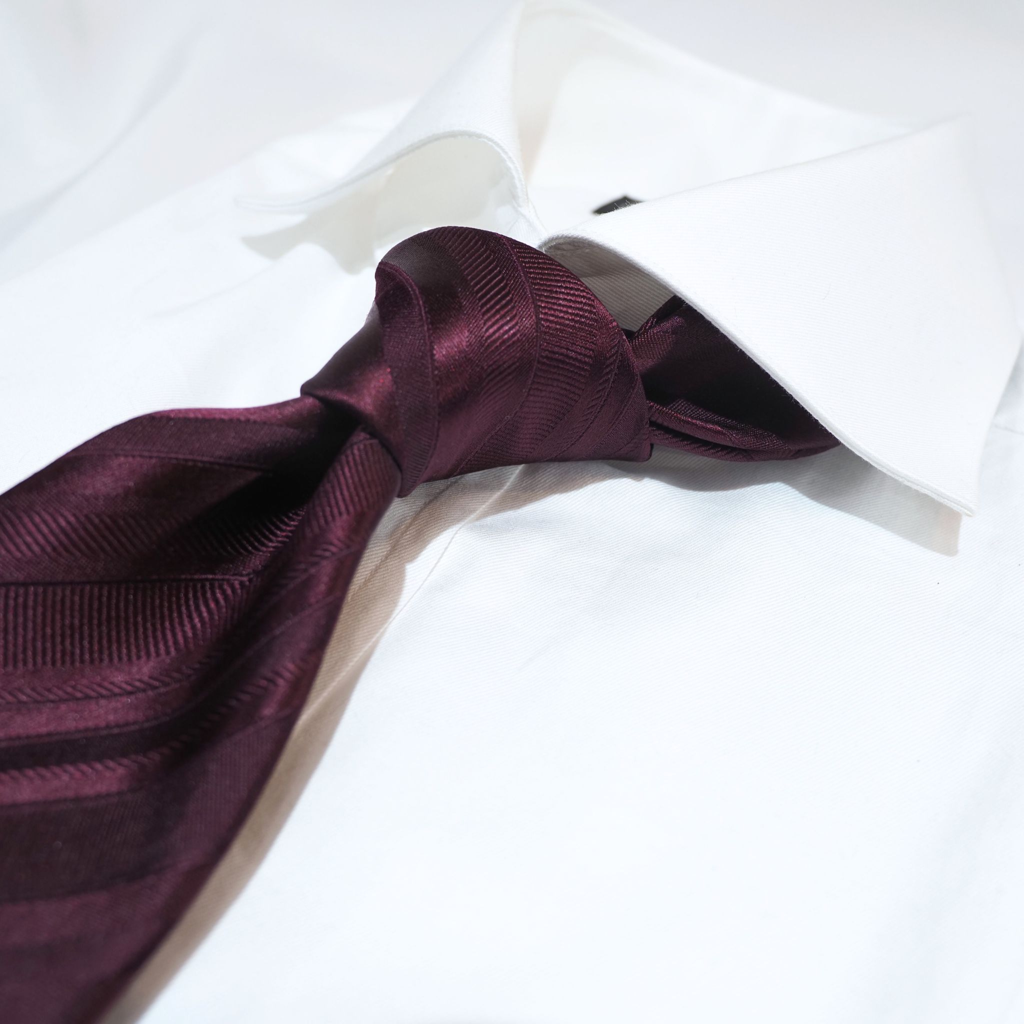 オリジナルソリッドタイ【エンジ】①