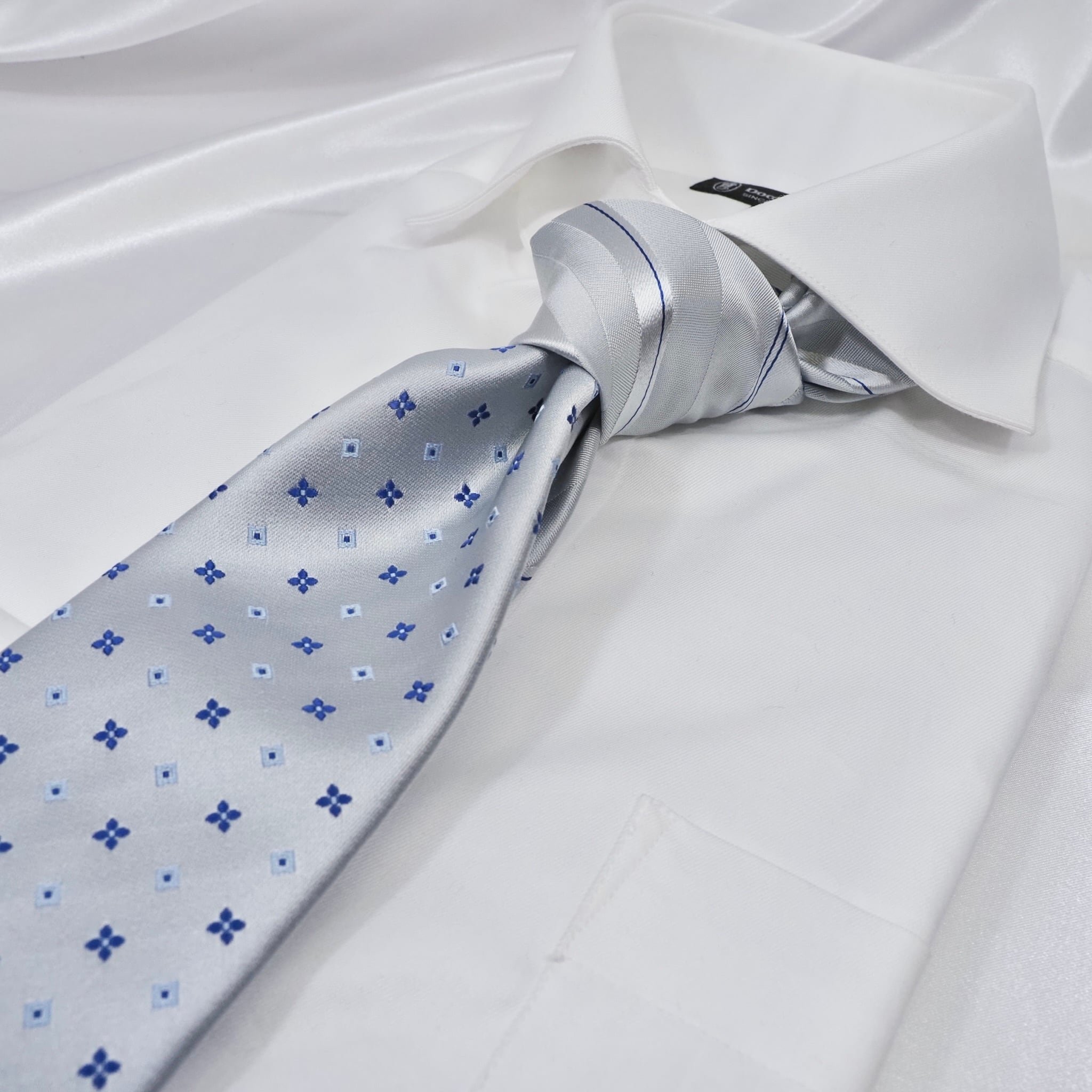 礼装クレリックタイ