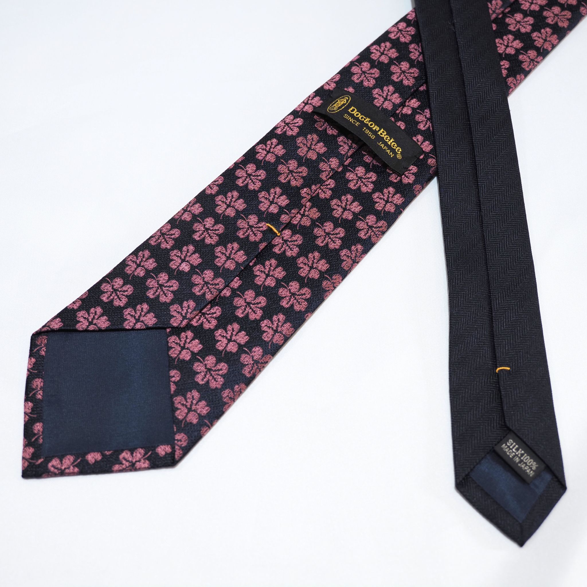 クレリックタイ