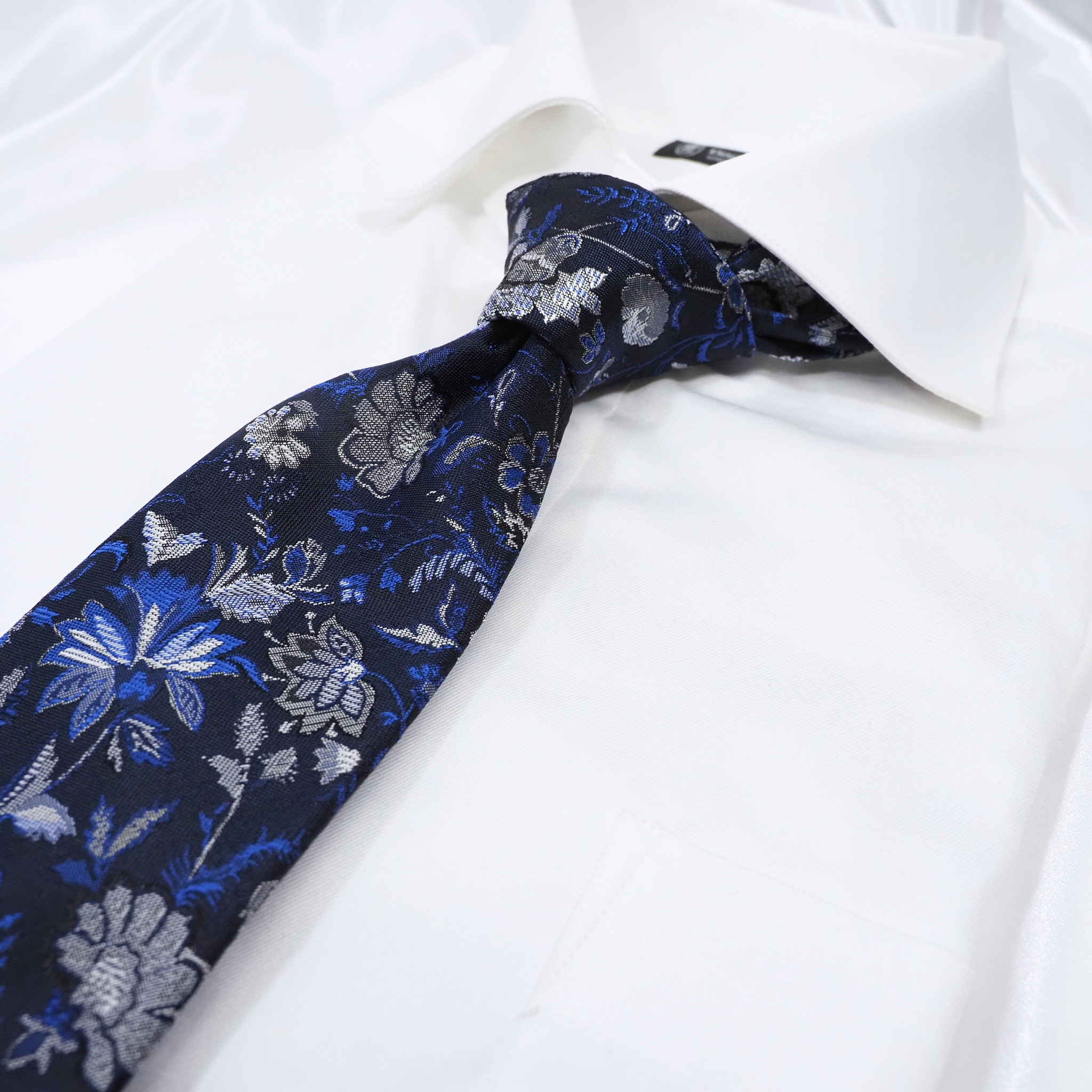 ゴールドネームタイ