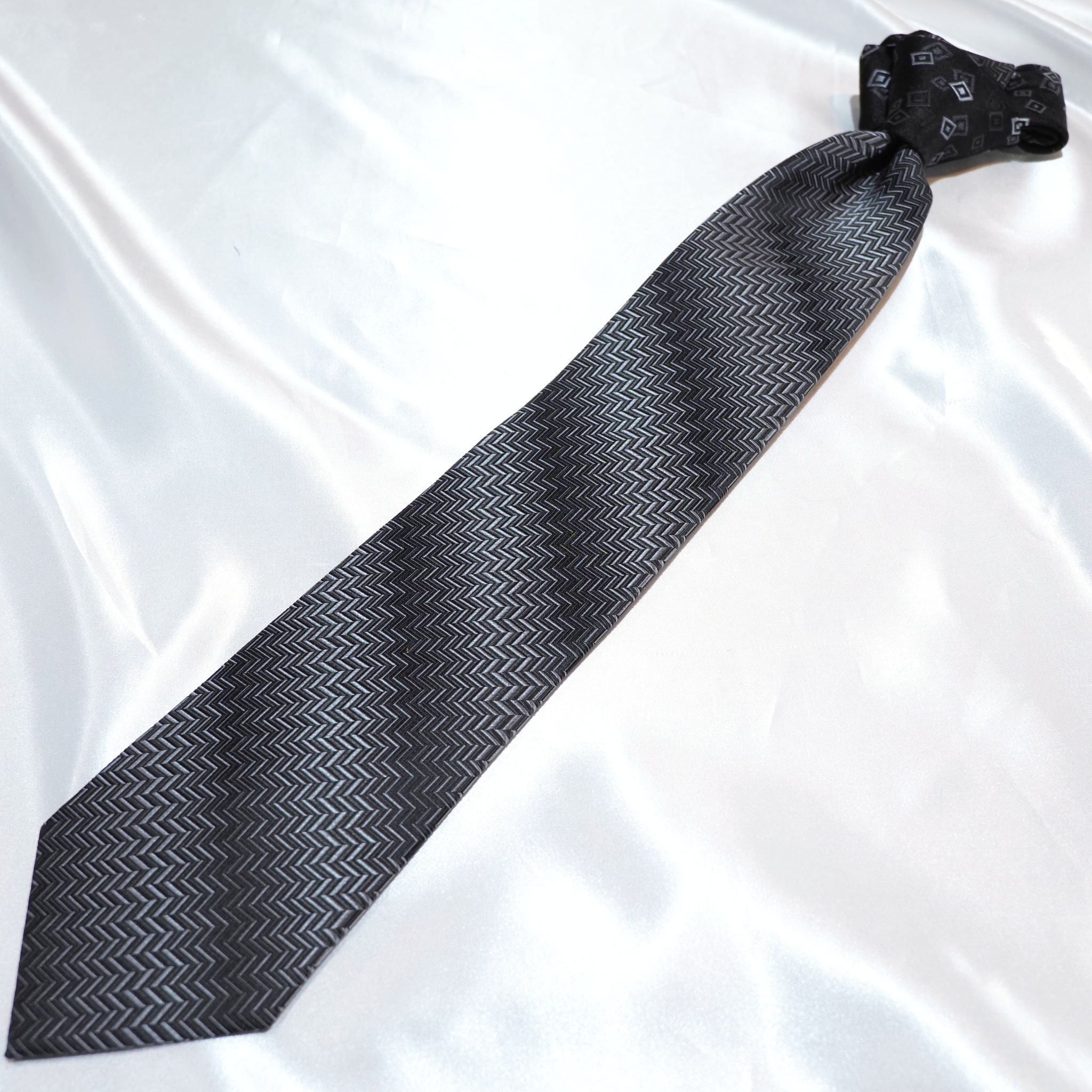 クレリックタイ