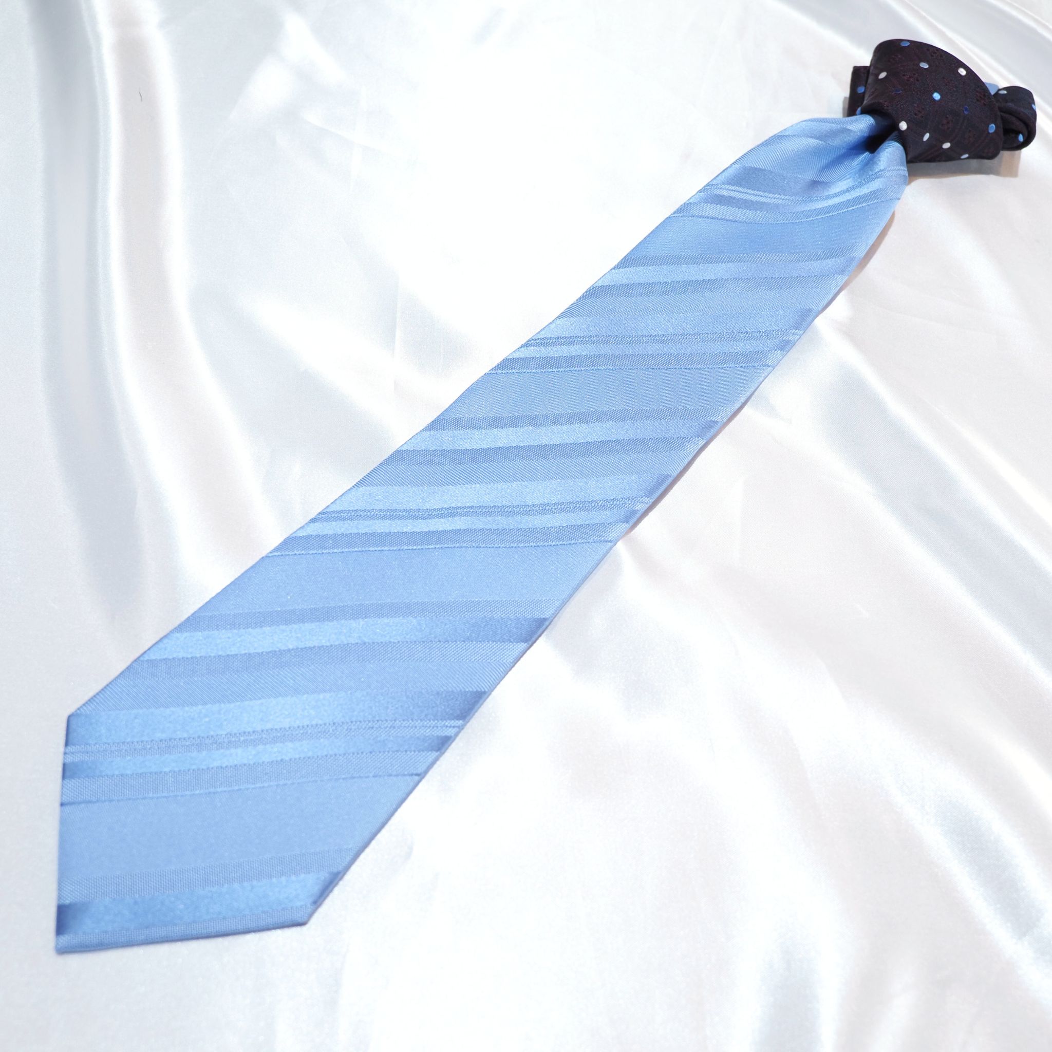 クレリックタイ