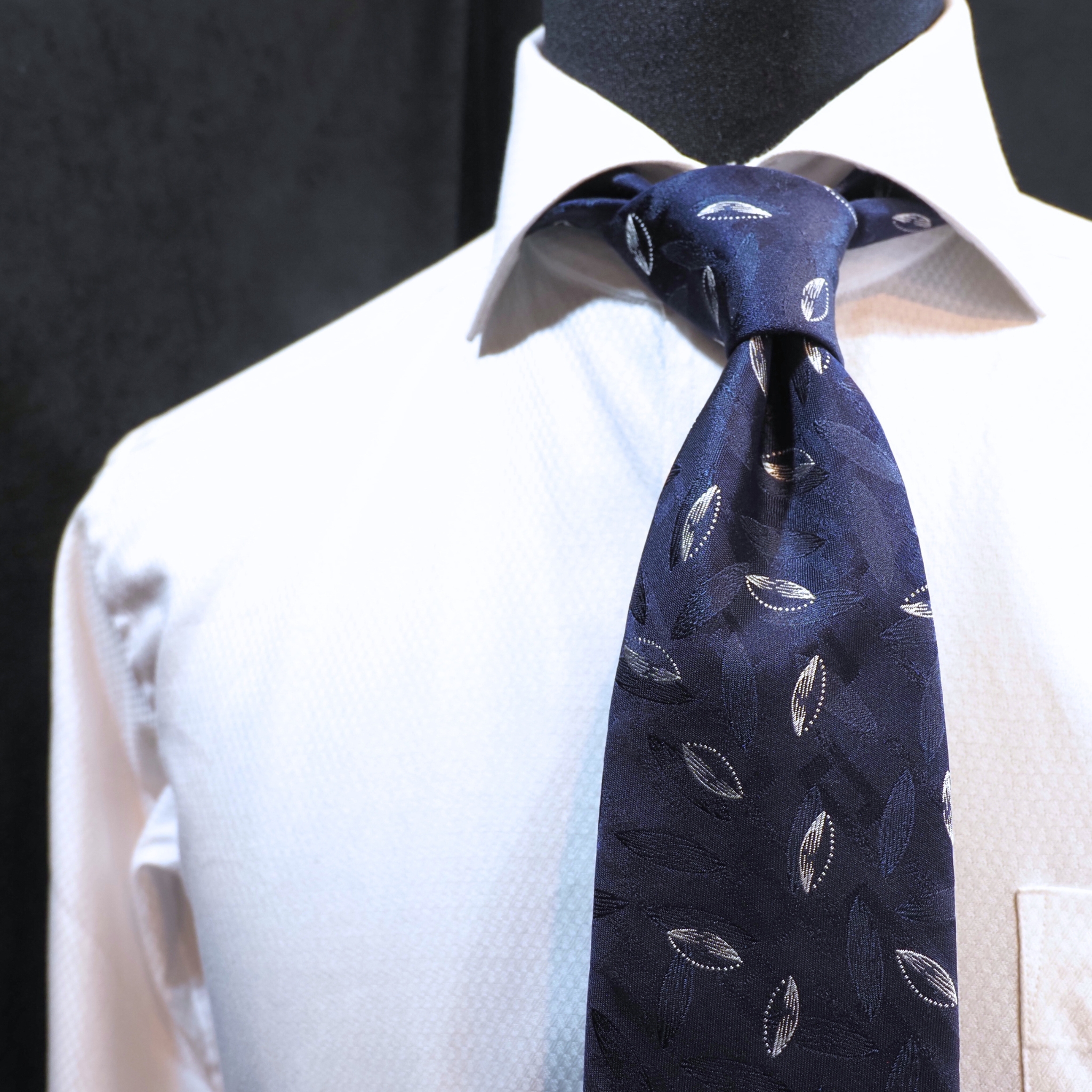 ブルーネームタイ