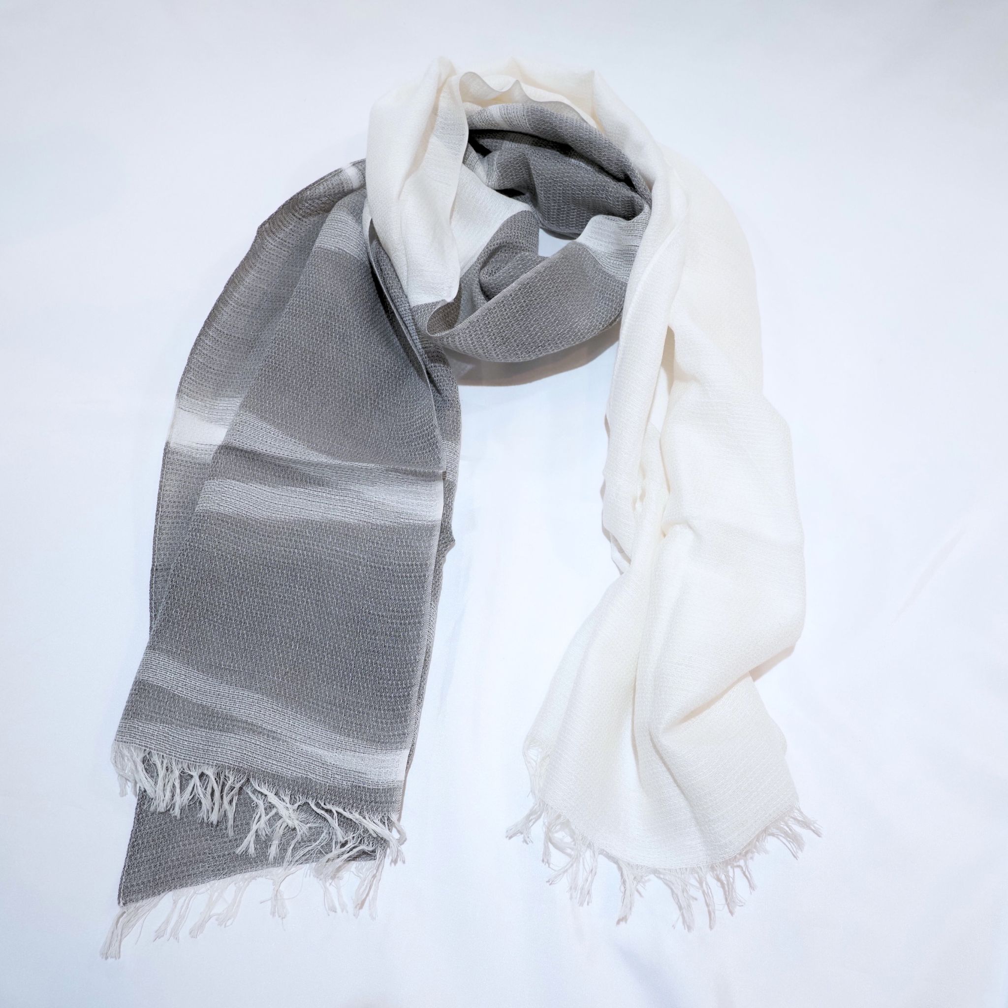 L.E.O.ストール GY