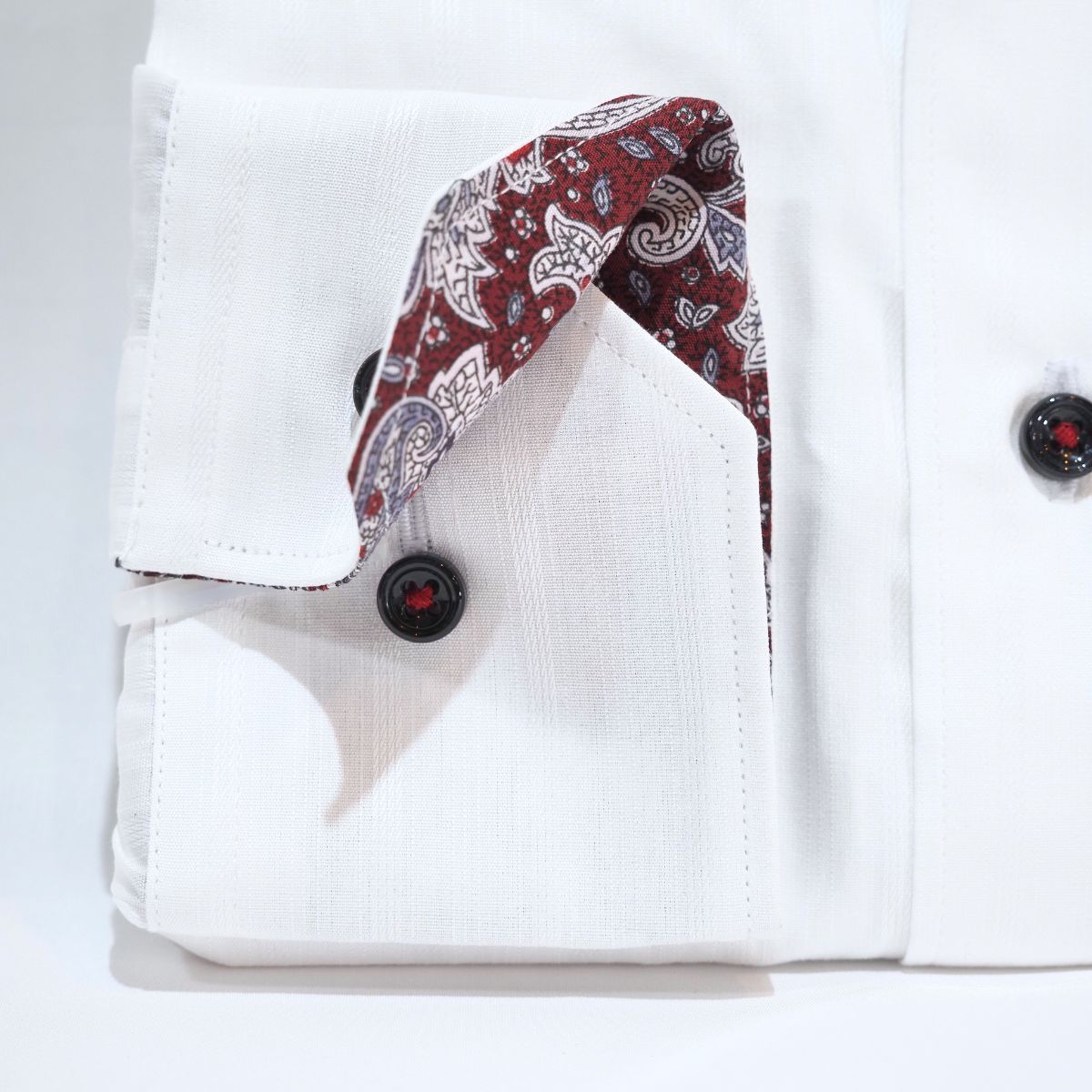 胸元鍵刺繍 長袖シャツ｜白・L