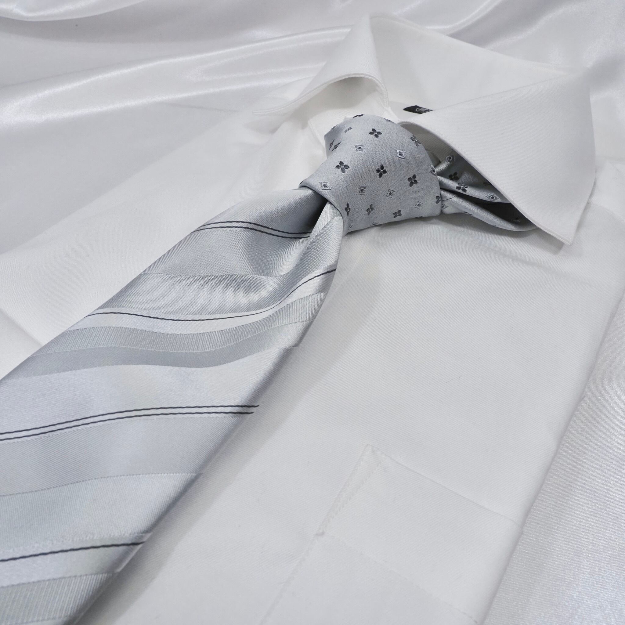 礼装クレリックタイ