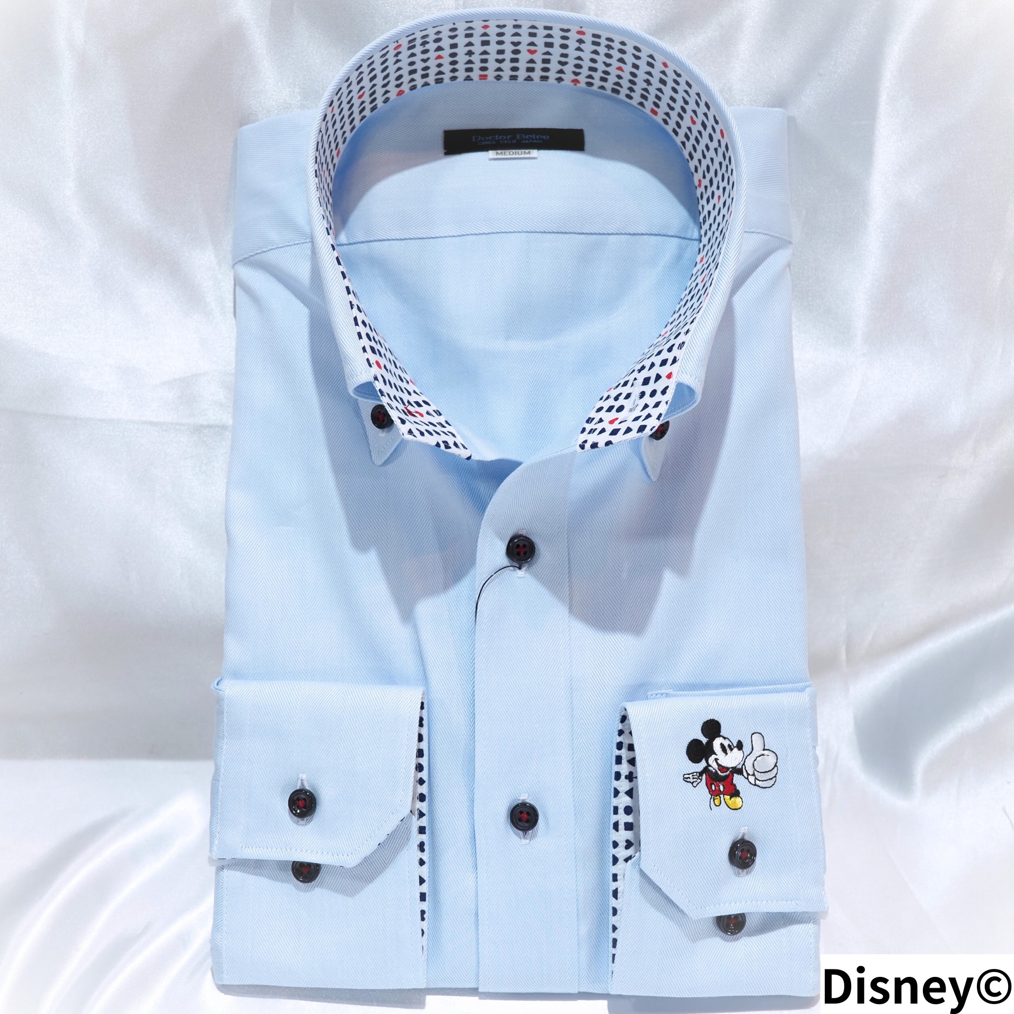 【Disney／ミッキー】刺繍ワイシャツ Sサイズ