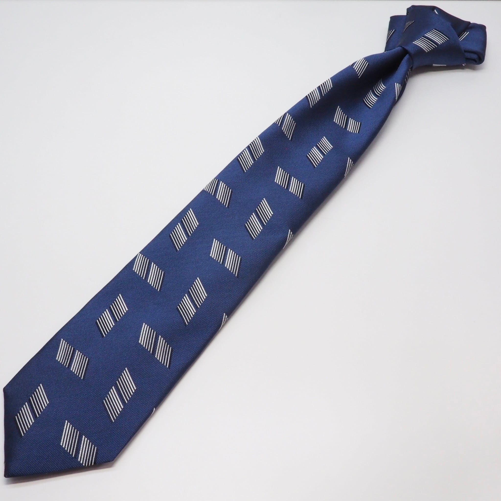 ブルーネームタイ