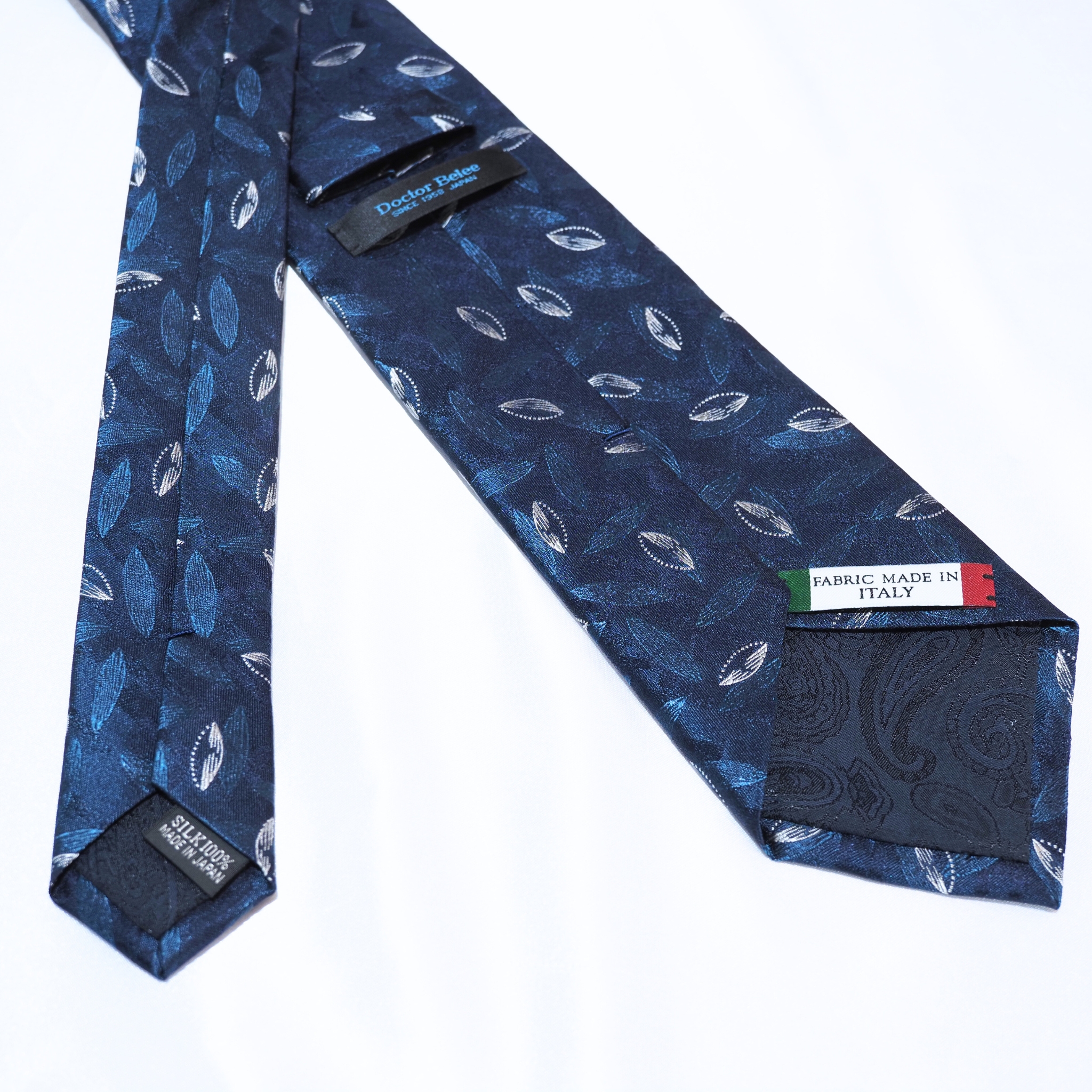 ブルーネームタイ