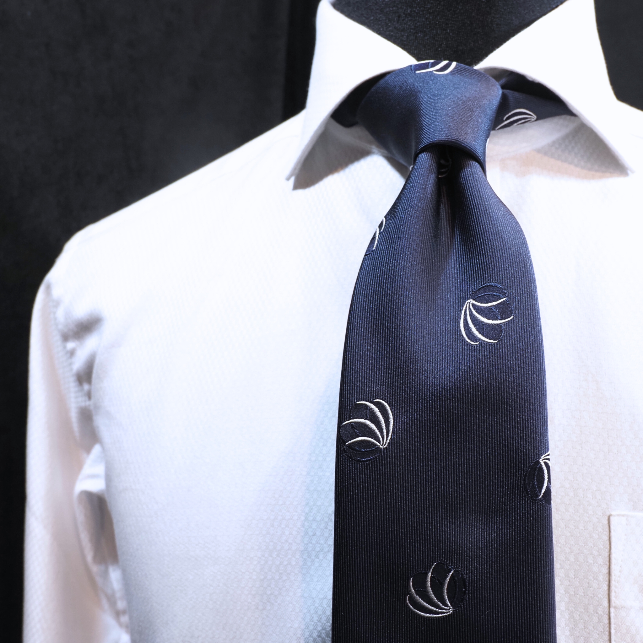 ブルーネームタイ