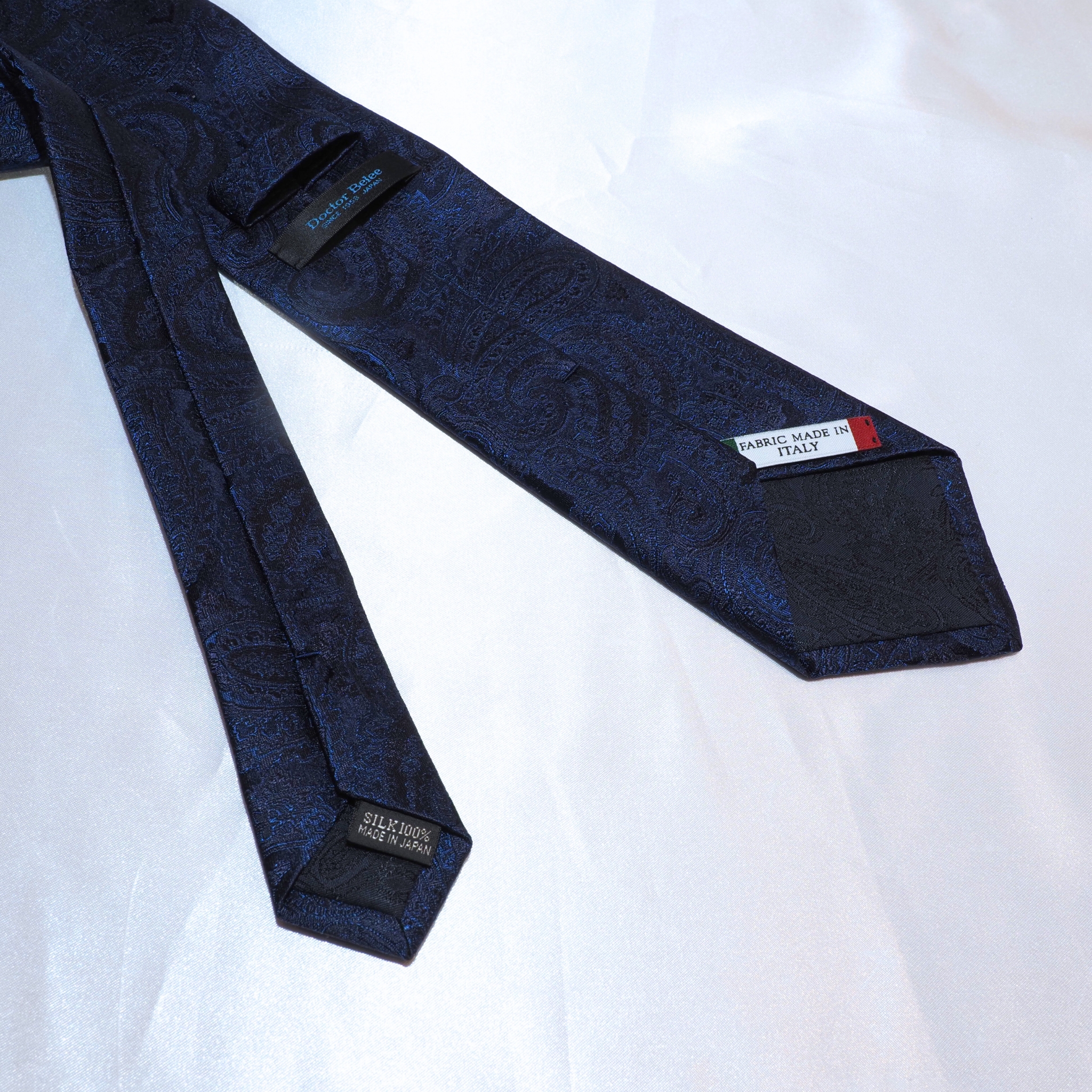 ブルーネームタイ