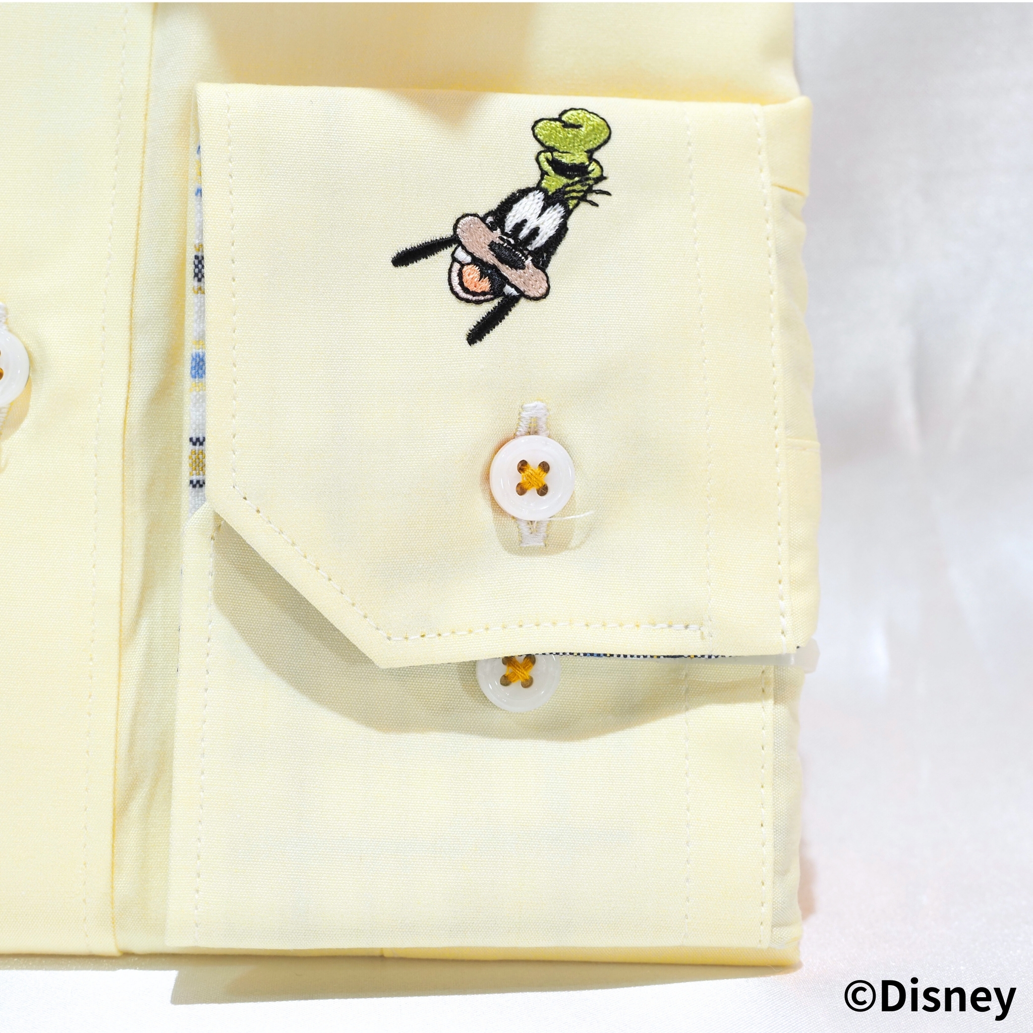 【Disney／グーフィー】刺繍ワイシャツ Mサイズ