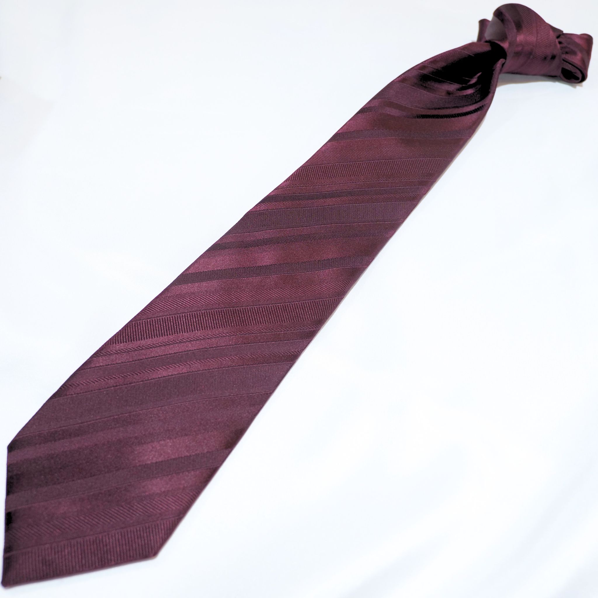 オリジナルソリッドタイ【エンジ】①