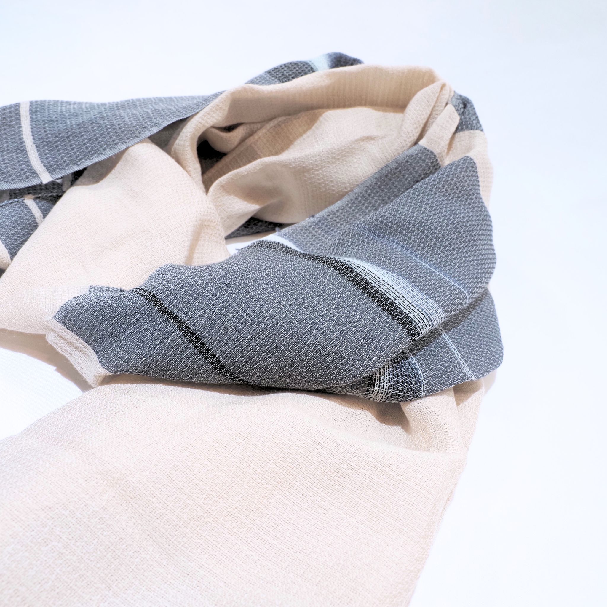 L.E.O.ストール GY