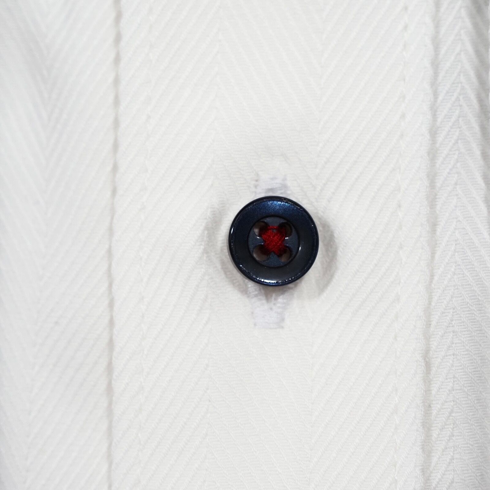 【PEANUTS】スヌーピー刺繍限定ワイシャツ　【S】