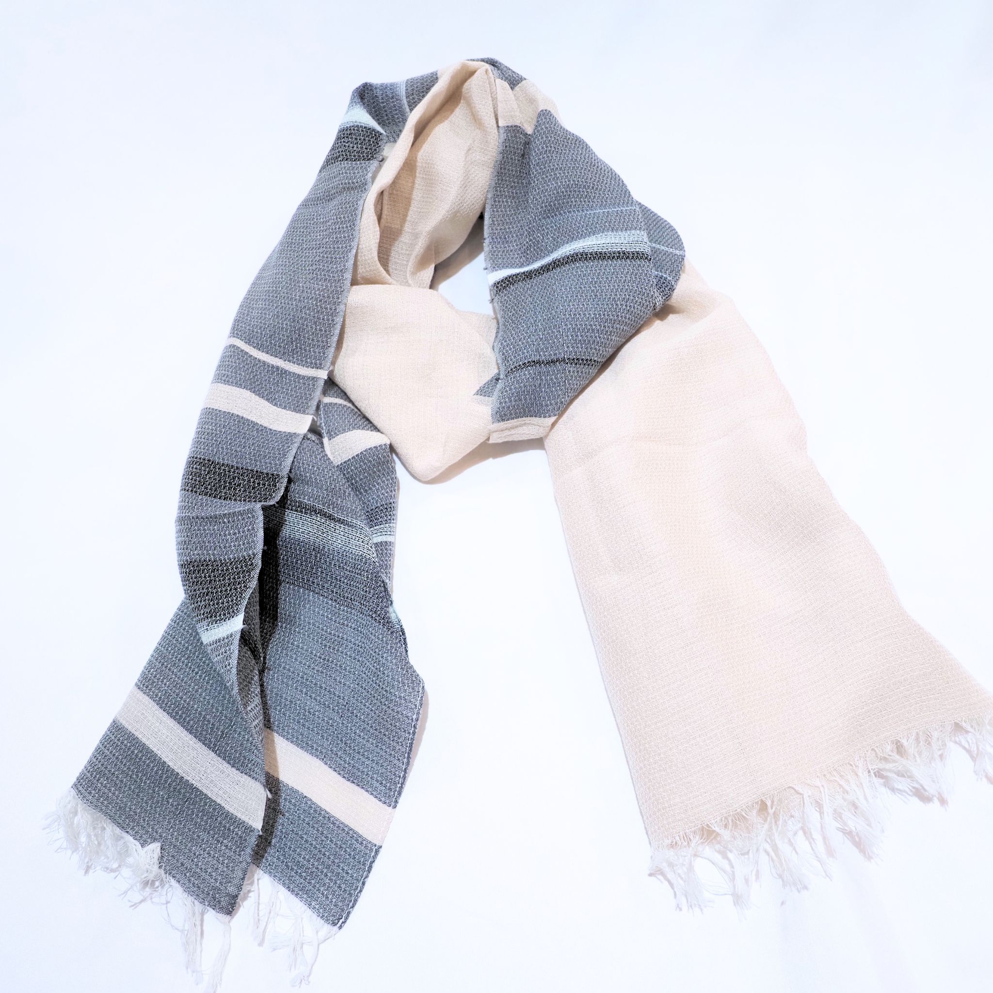 L.E.O.ストール GY