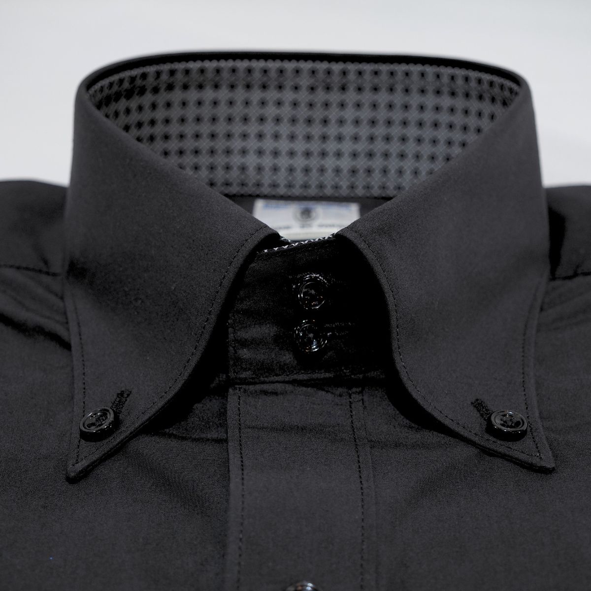 胸元鍵刺繍 長袖シャツ｜ブラック・3L
