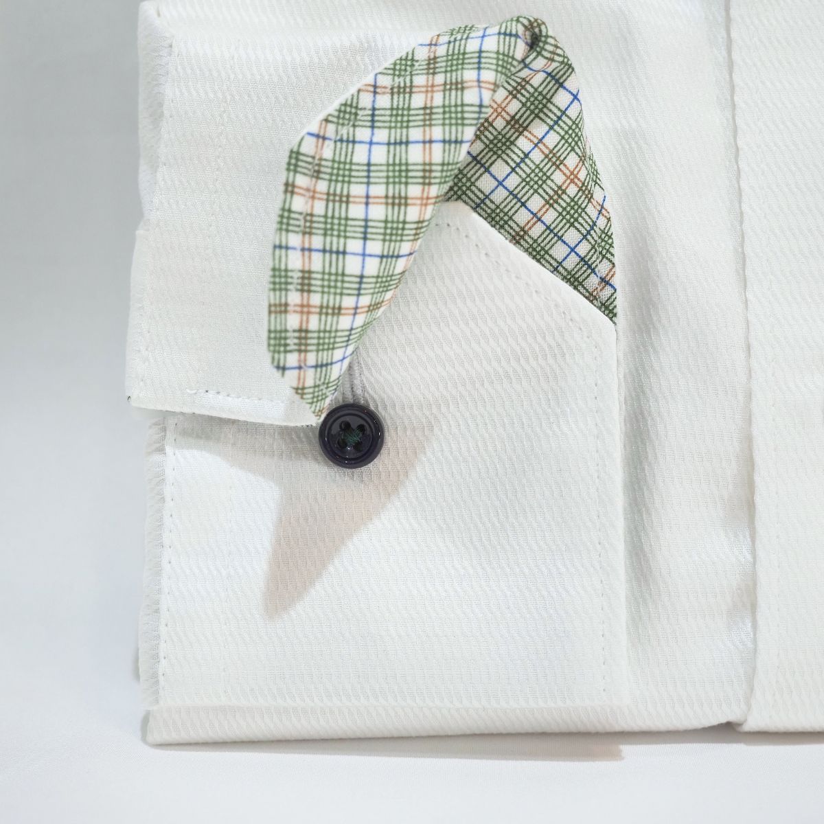 左カフスホース刺繍 長袖シャツ｜ホワイト・LL