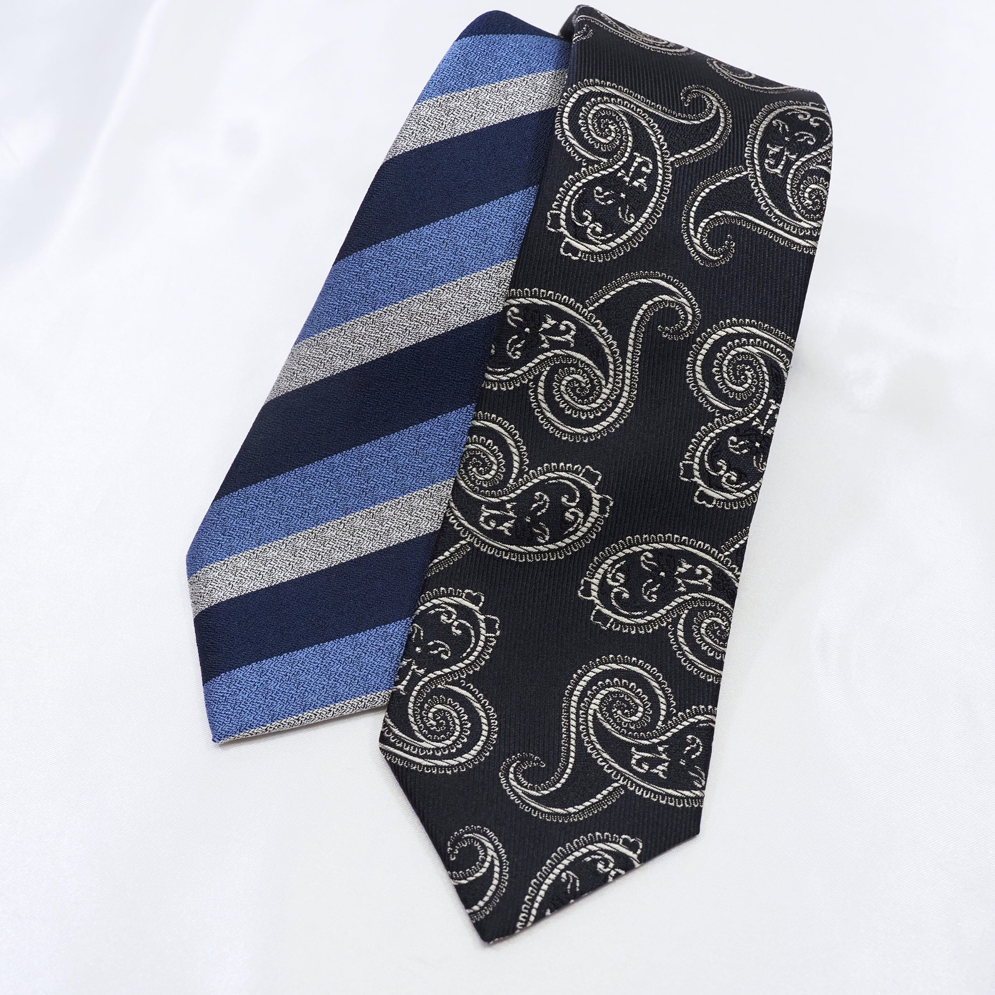 ツインフェースタイ