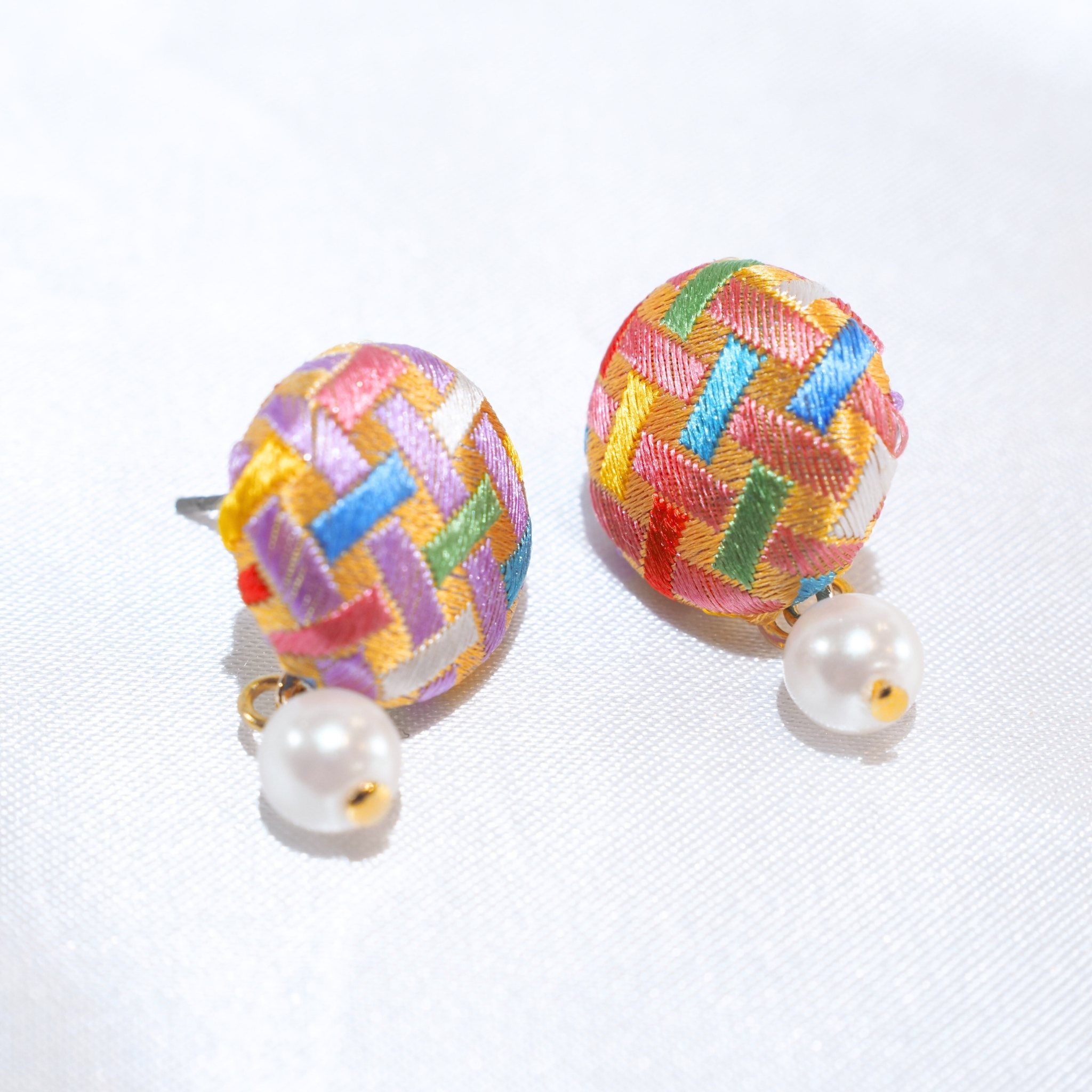 VANNERS SILK ピアス⑩