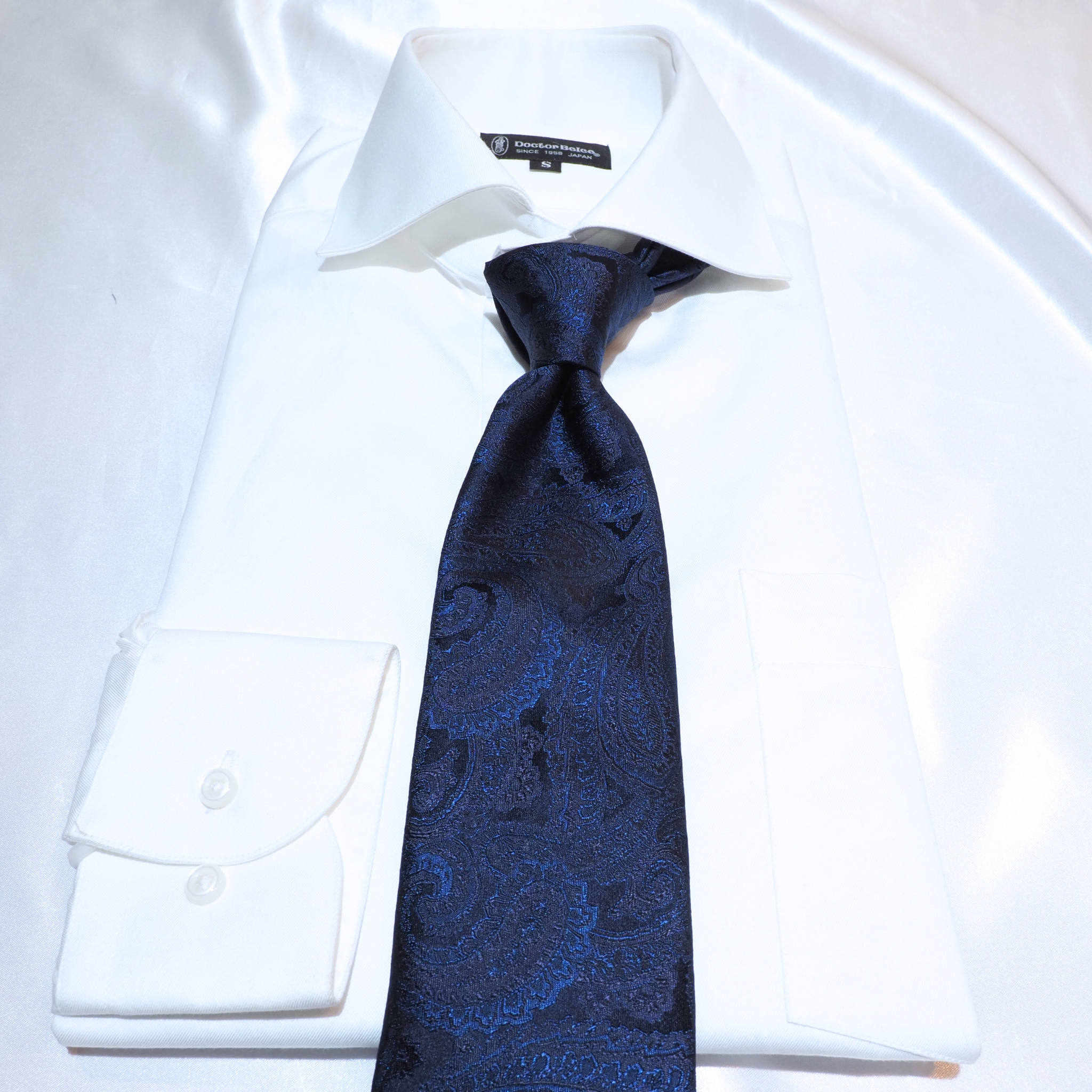 ブルーネームタイ