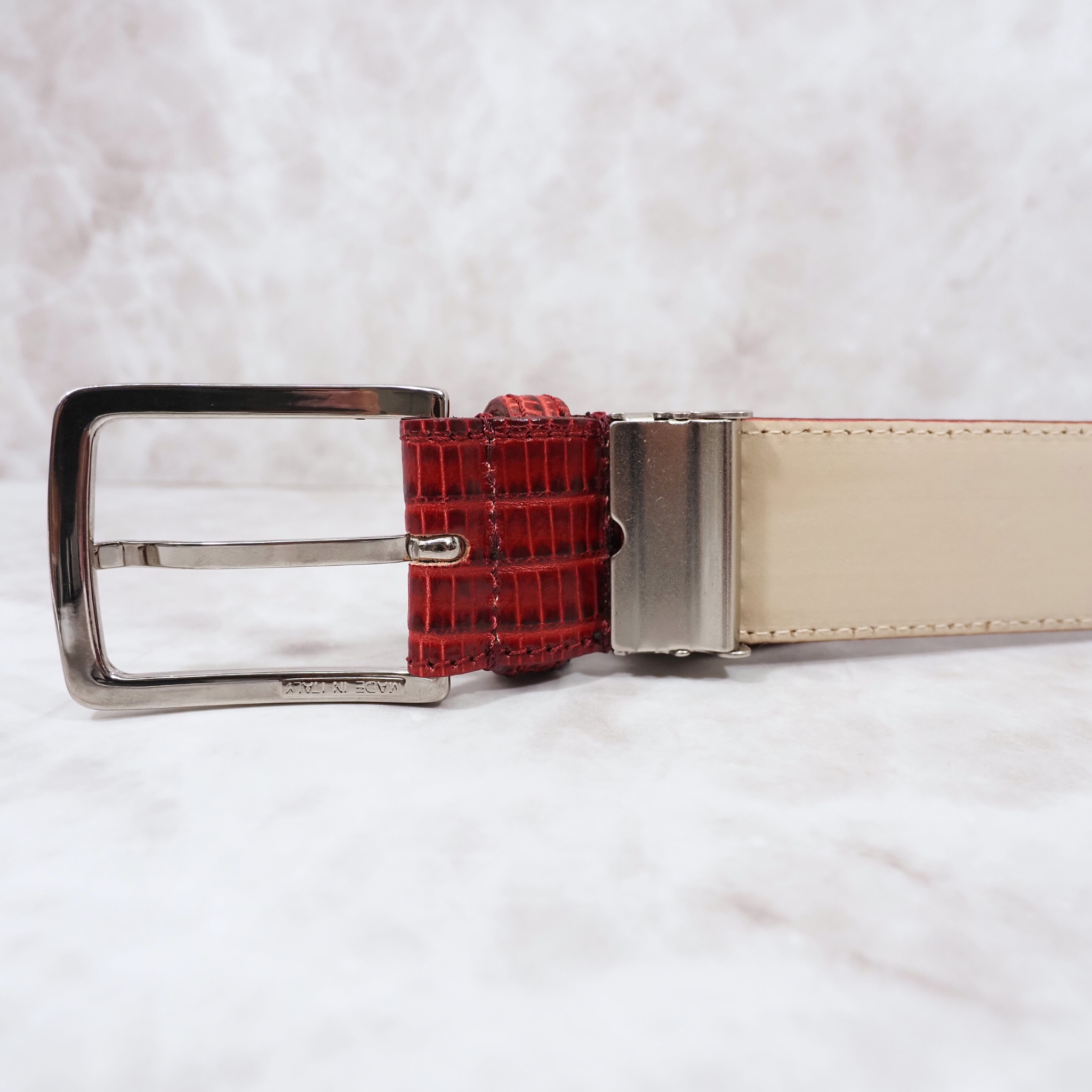 イタリア製 本牛革ベルト【レッド】