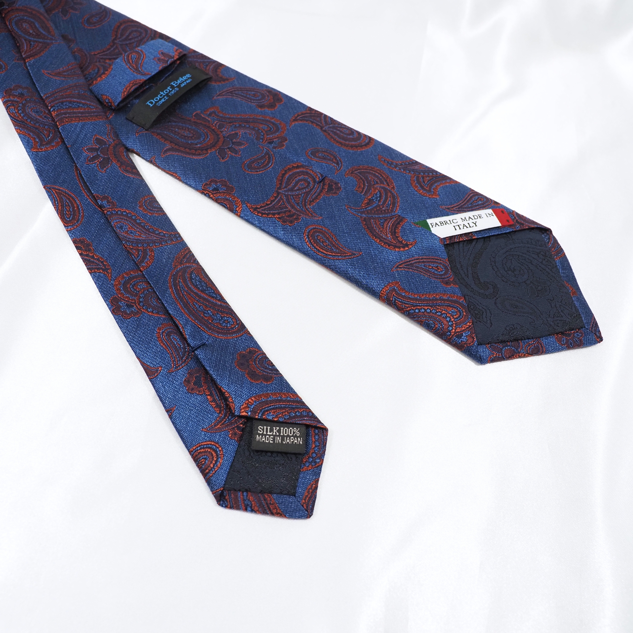 ブルーネームタイ