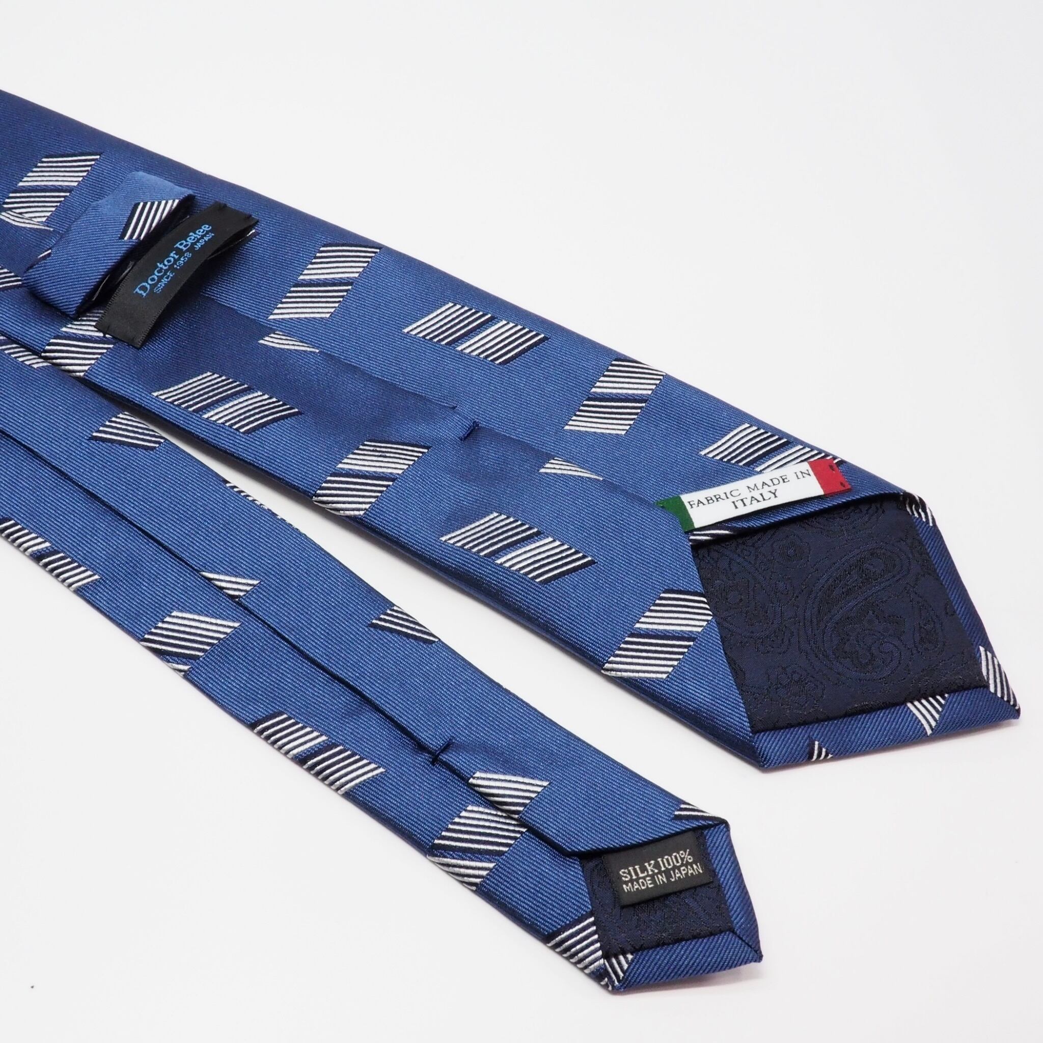 ブルーネームタイ