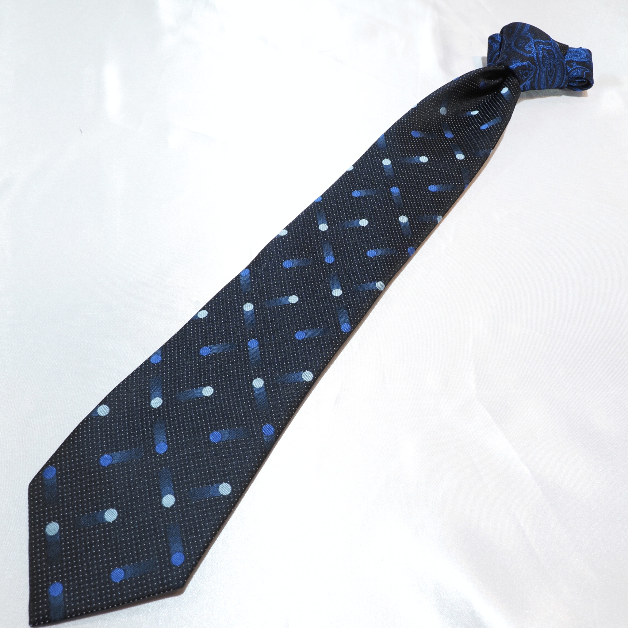 クレリックタイ