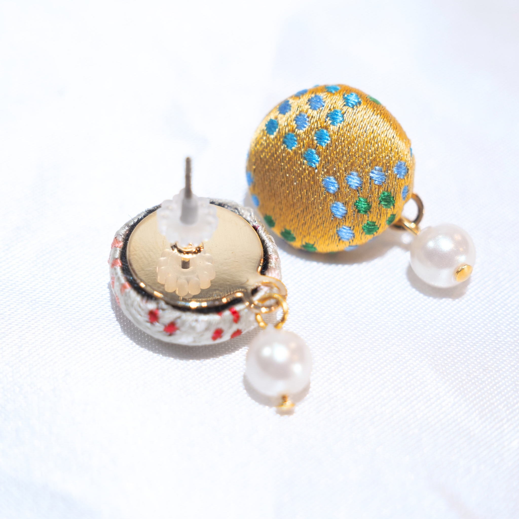 VANNERS SILK ピアス⑫