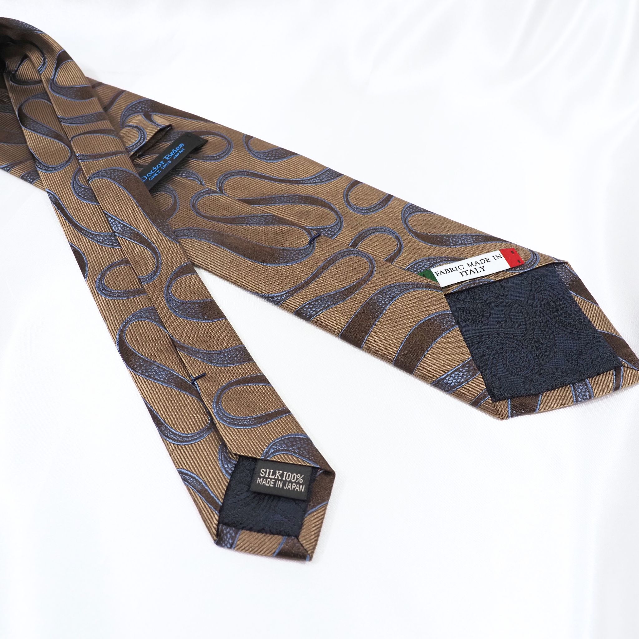 ブルーネームタイ