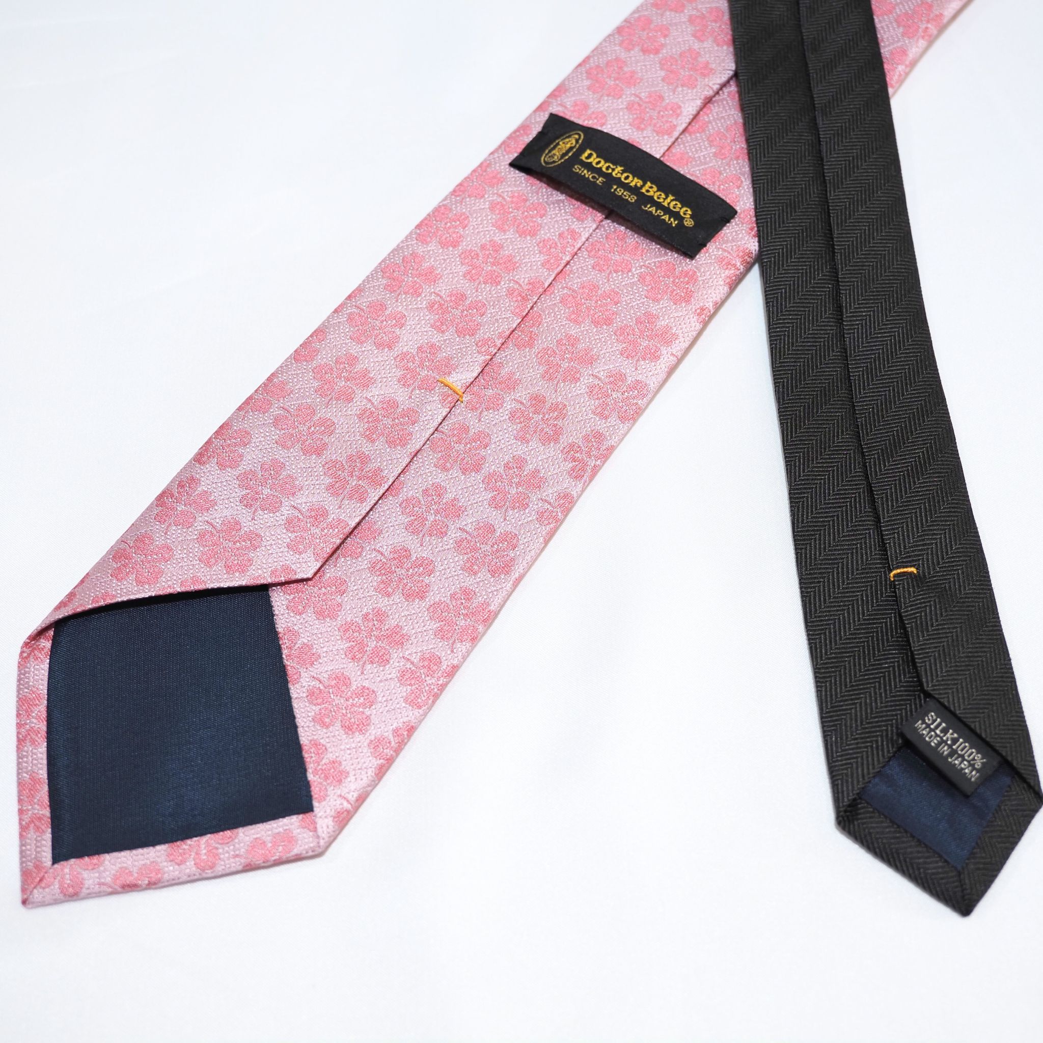 クレリックタイ