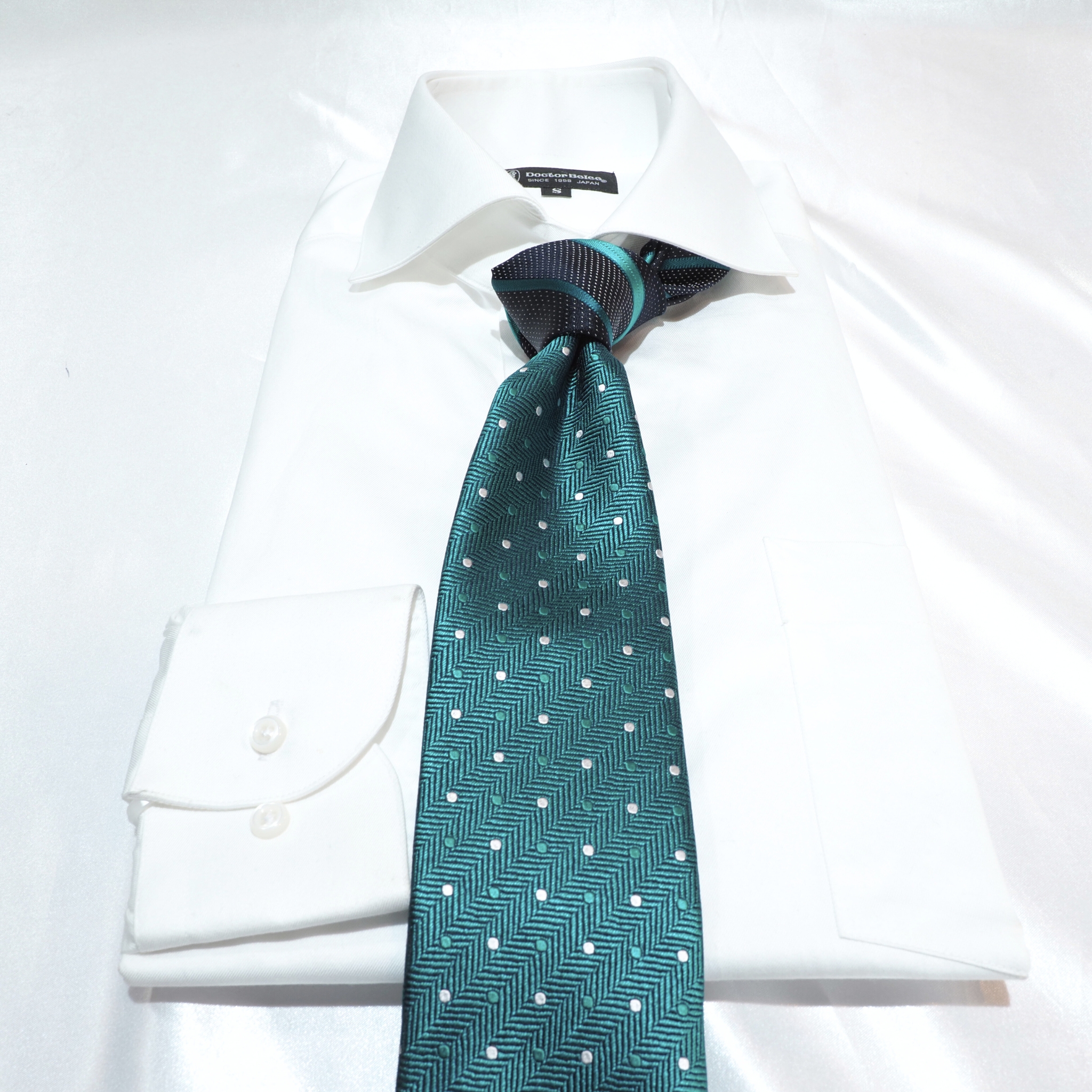 クレリックタイ