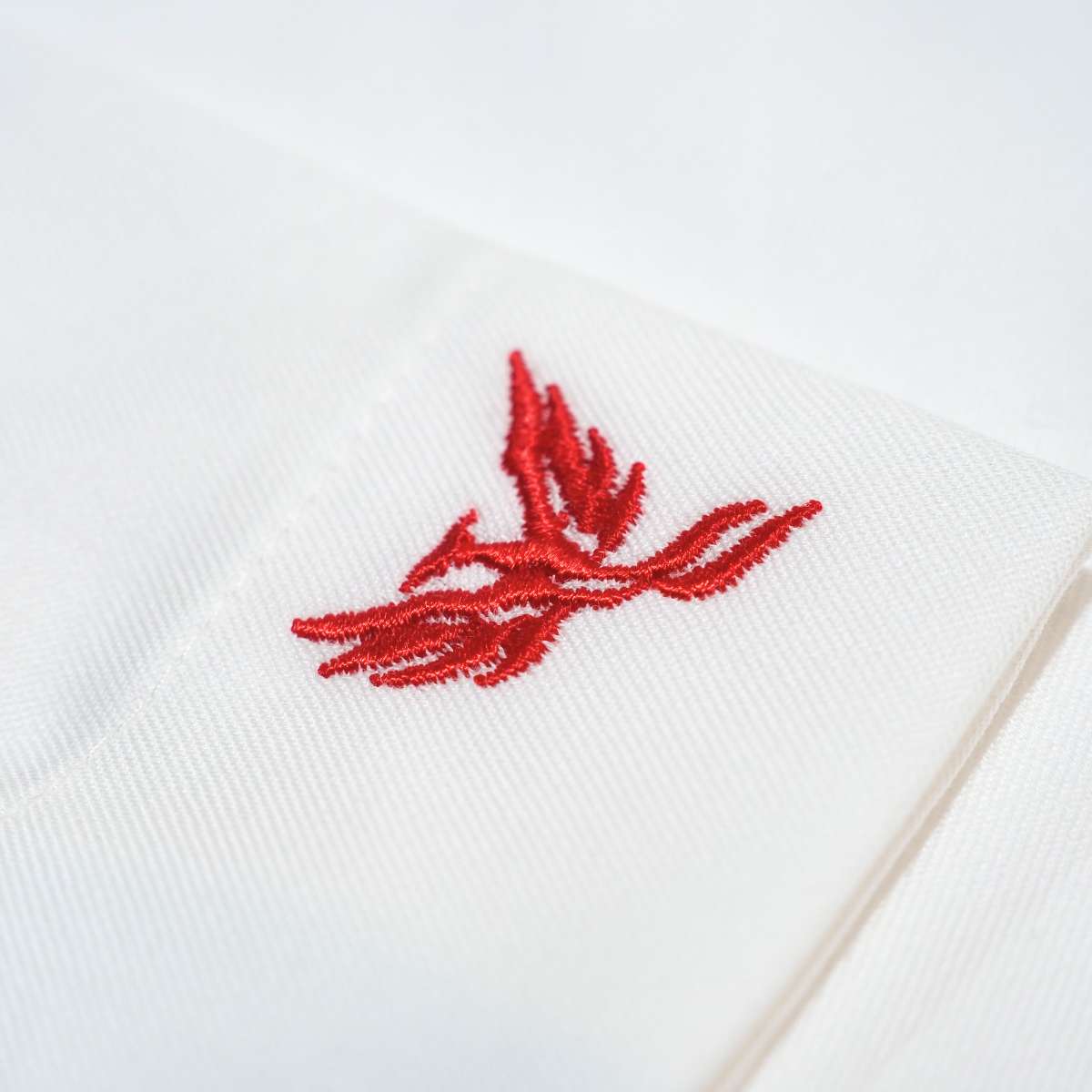 イージーケア左袖フェニックス刺繍 半袖シャツ｜ホワイト・L