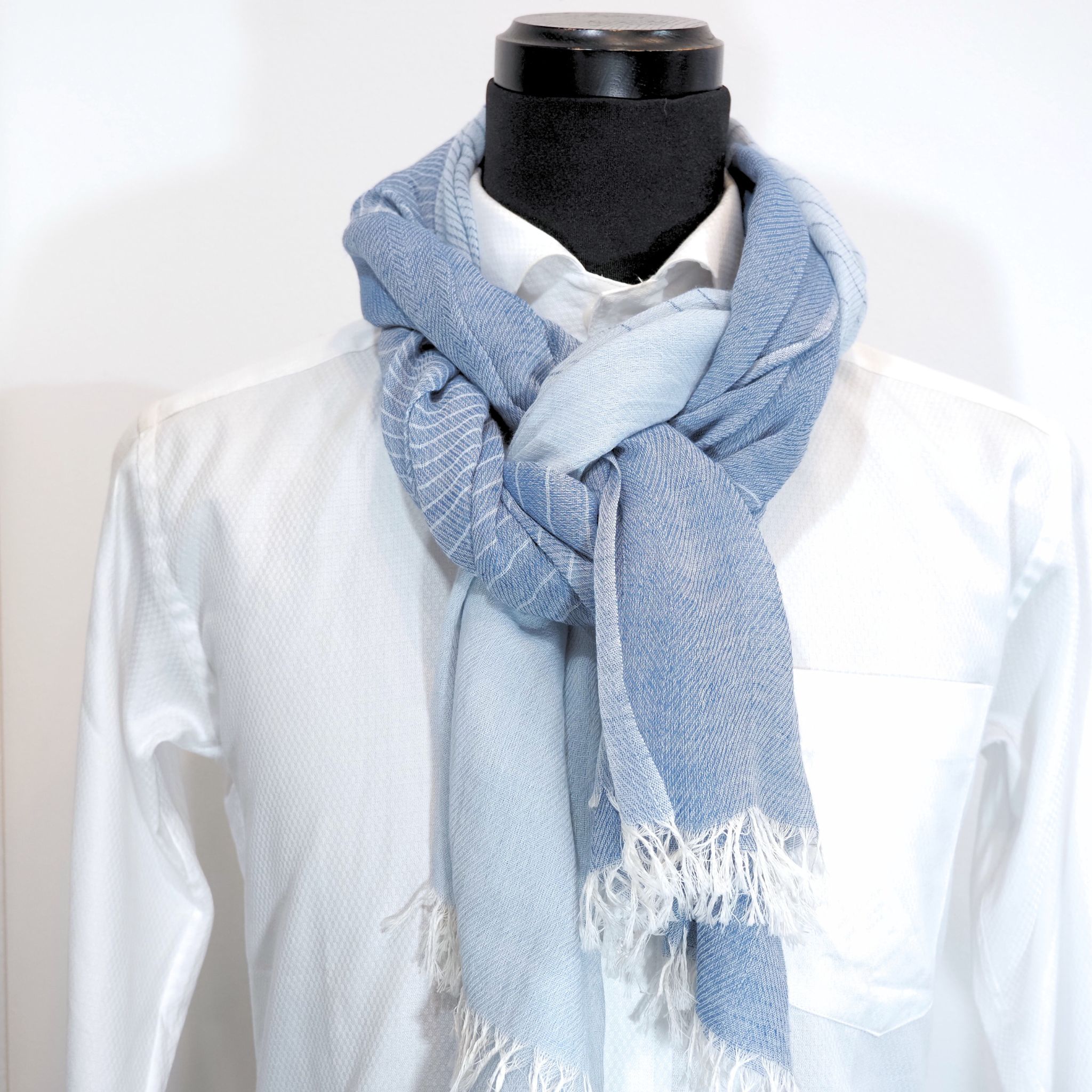 L.E.O.ストール NY