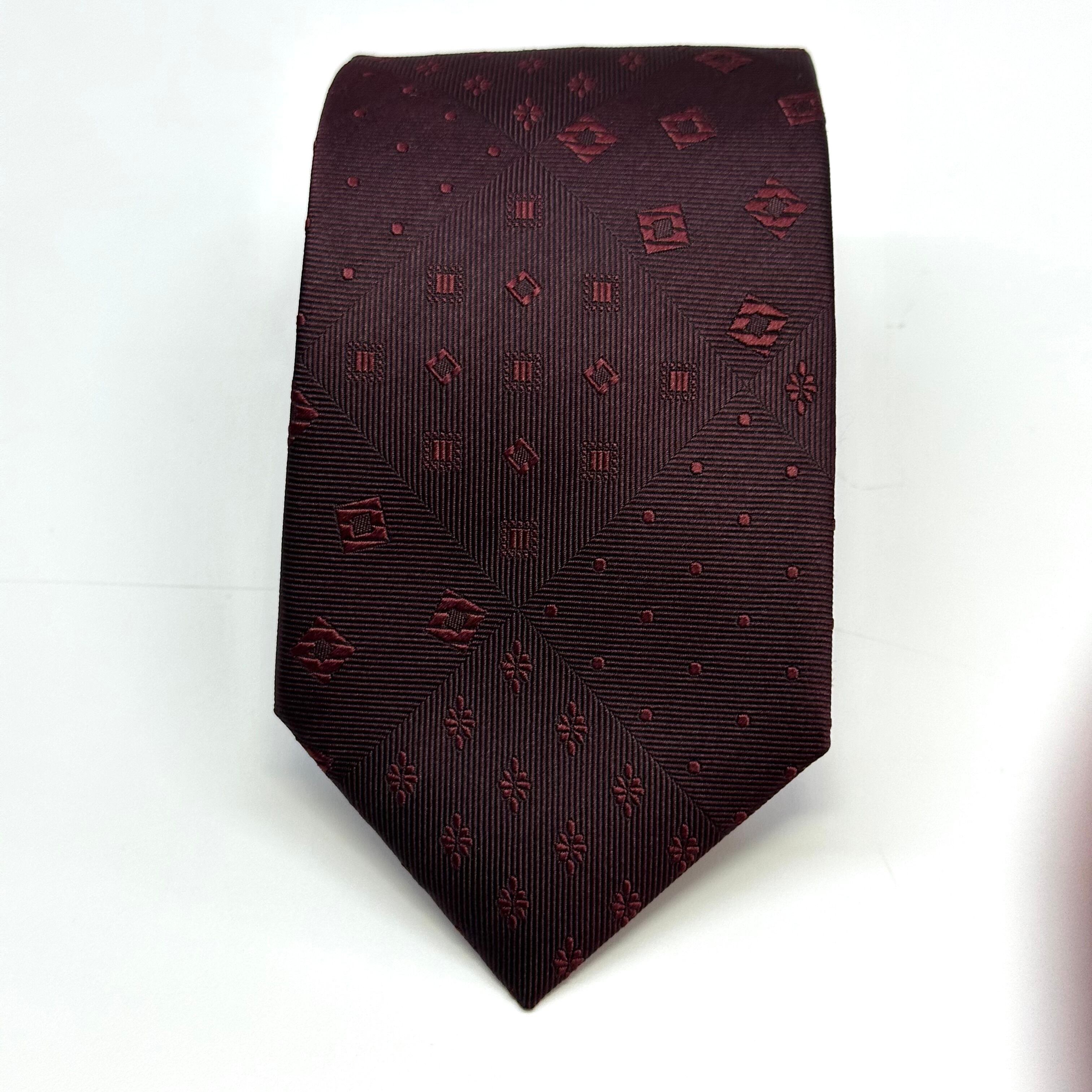 パッチワーク風ソリッドタイ【エンジ】